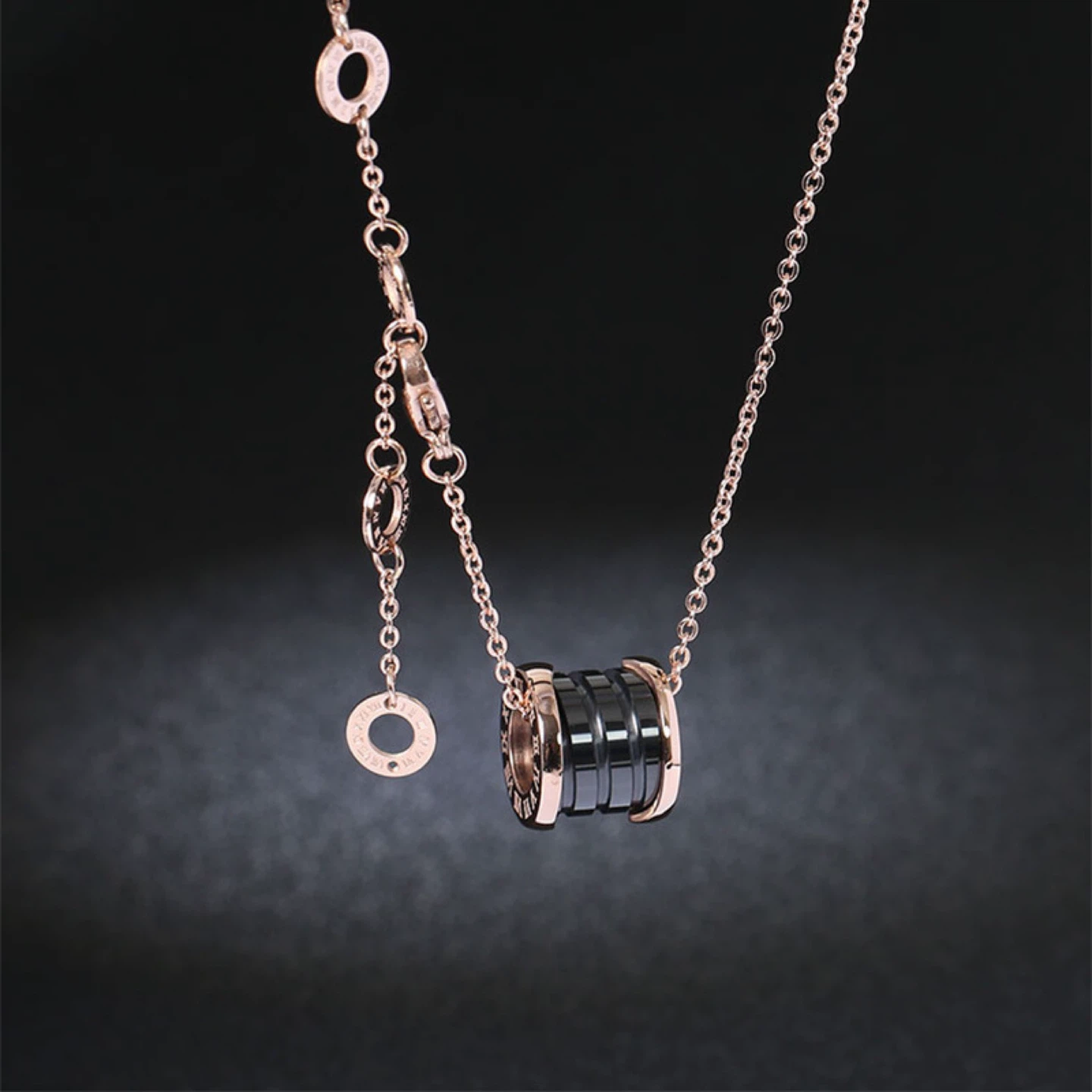 Rose Gold & Black Ceramic Necklace - photo 3