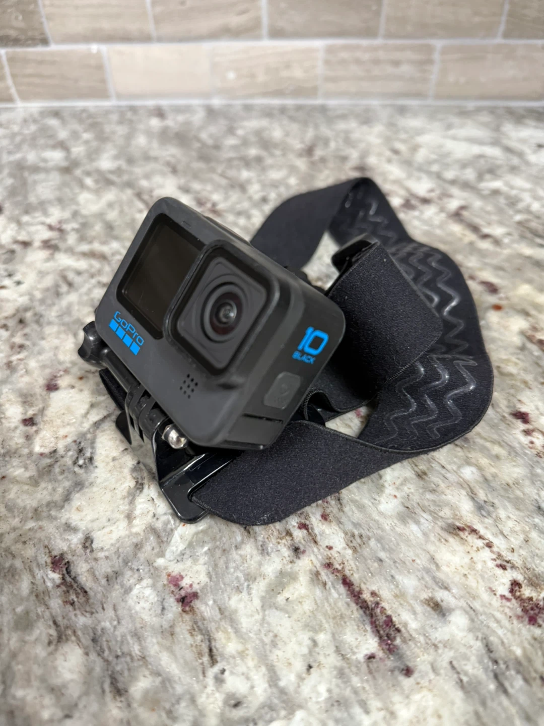 GoPro HERO 10 BLACK + Battery + 64gb SD Card - photo 4