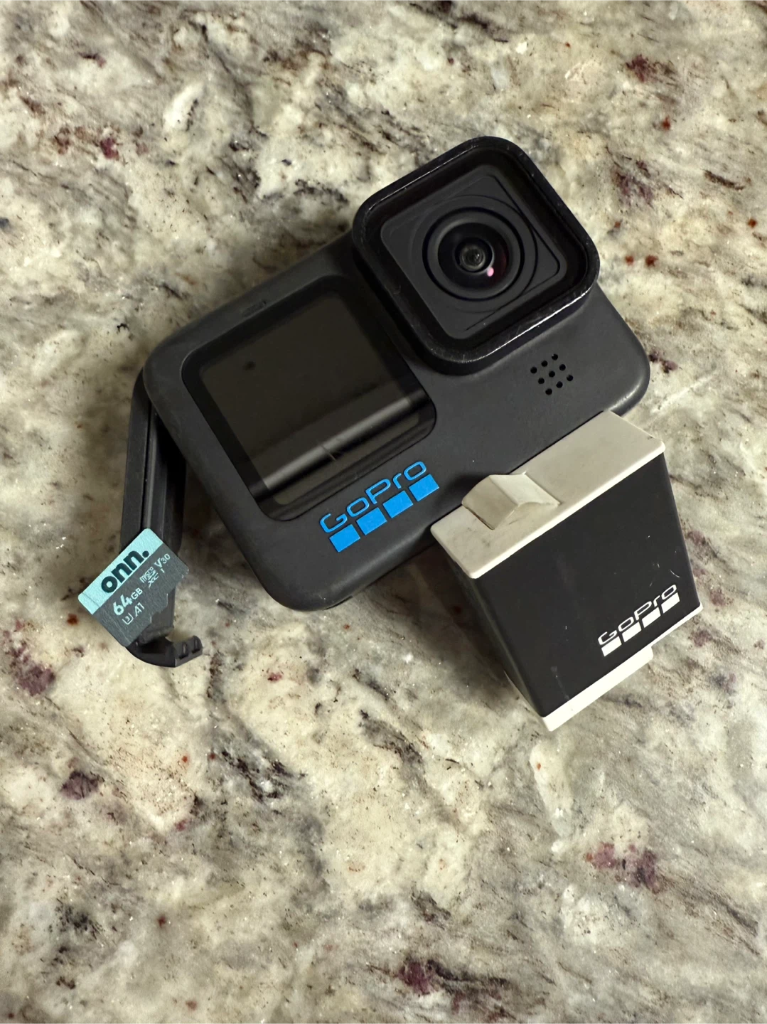 GoPro HERO 10 BLACK + Battery + 64gb SD Card - photo 2