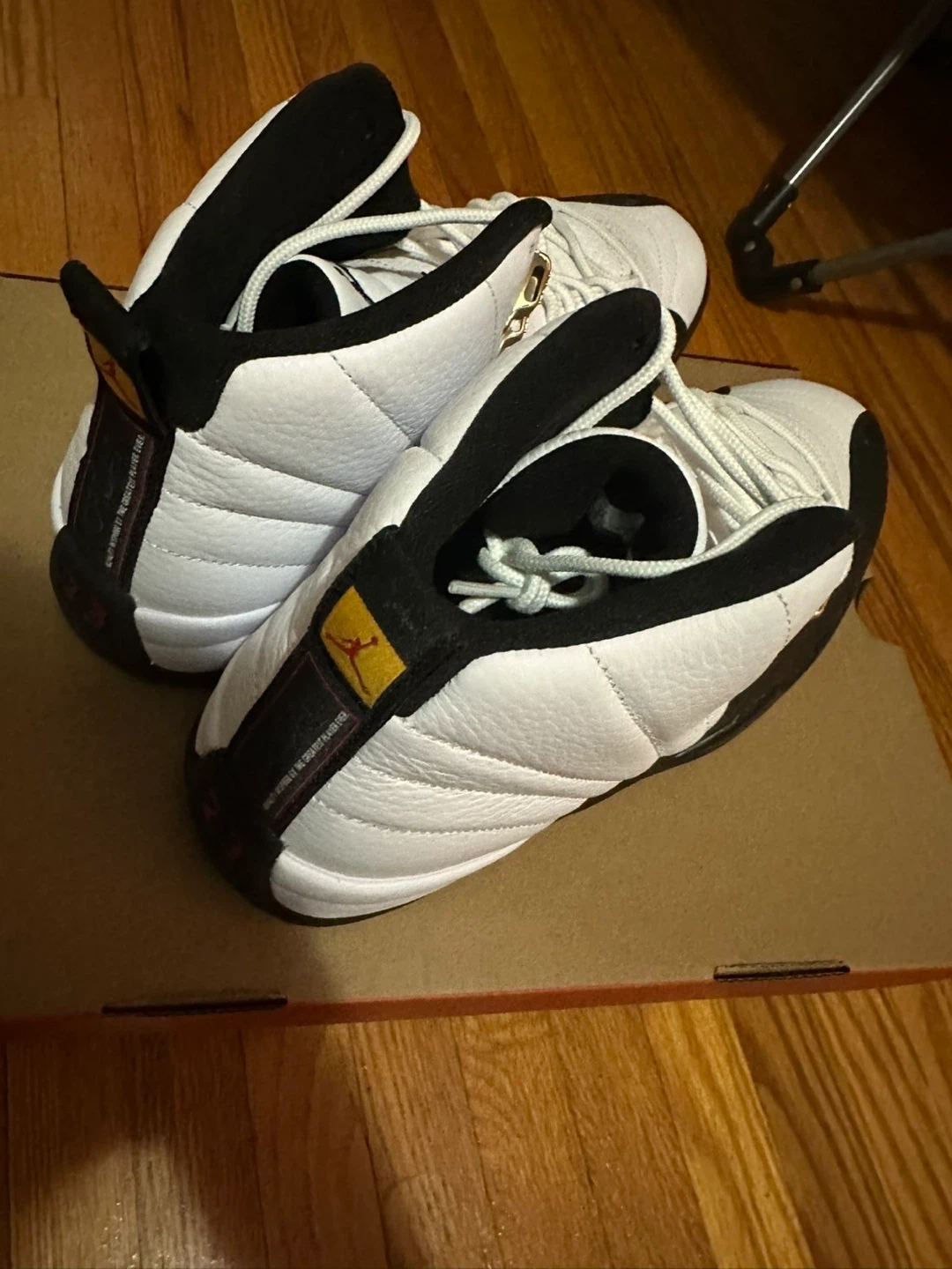 Air Jordan 12 Retro White/Black Size 11 - photo 3