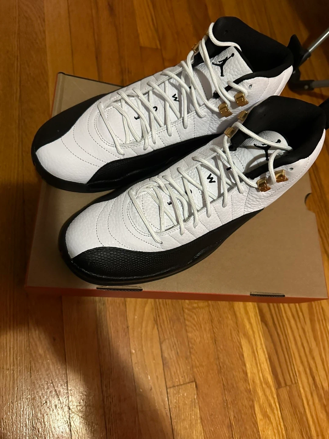 Air Jordan 12 Retro White/Black Size 11