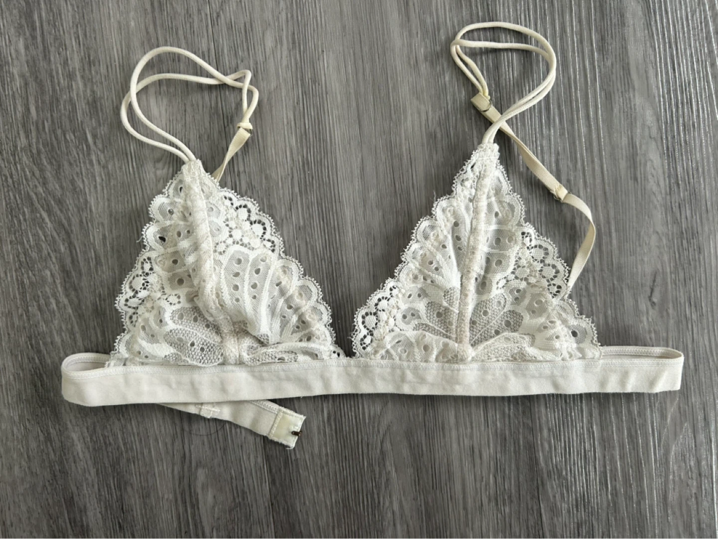 Urban Outfitters Lace Bralette - Size S