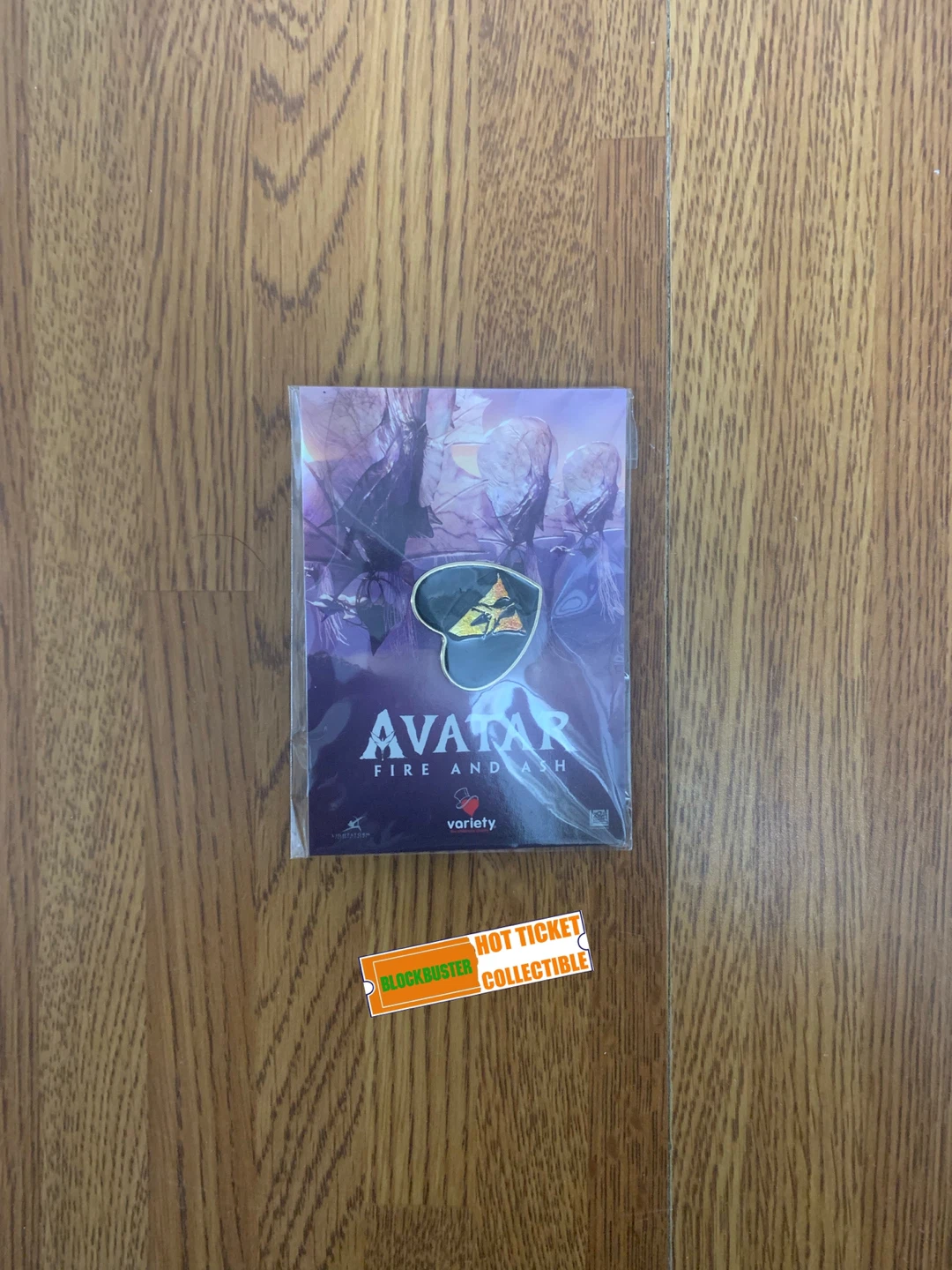 Variety - Avatar: Fire and Ash Gold Heart Pin