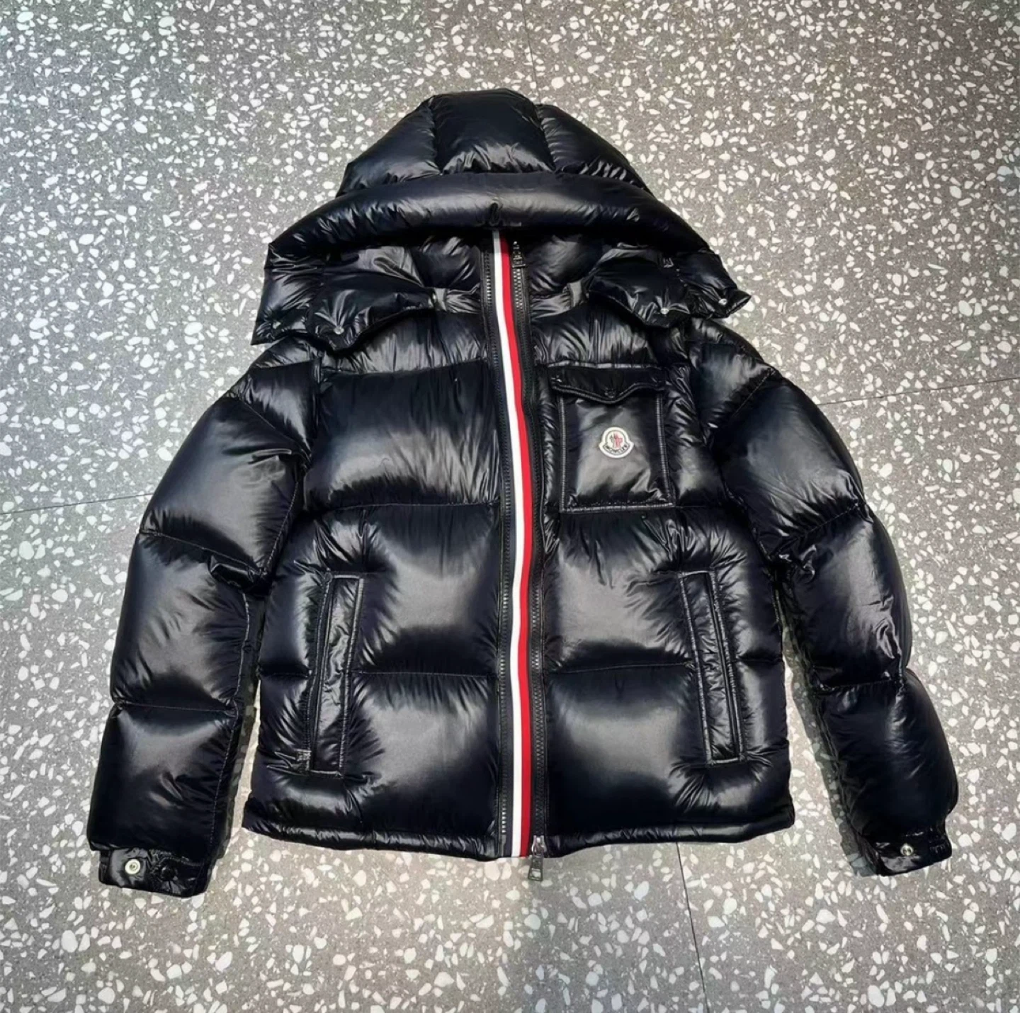 Moncler Black Padded Down Jacket - photo 4