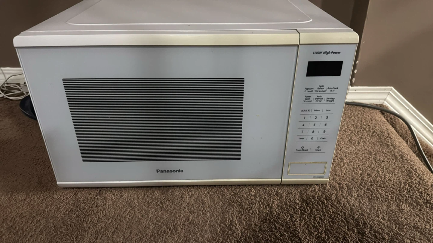 Panasonic 1100W High Power Microwave