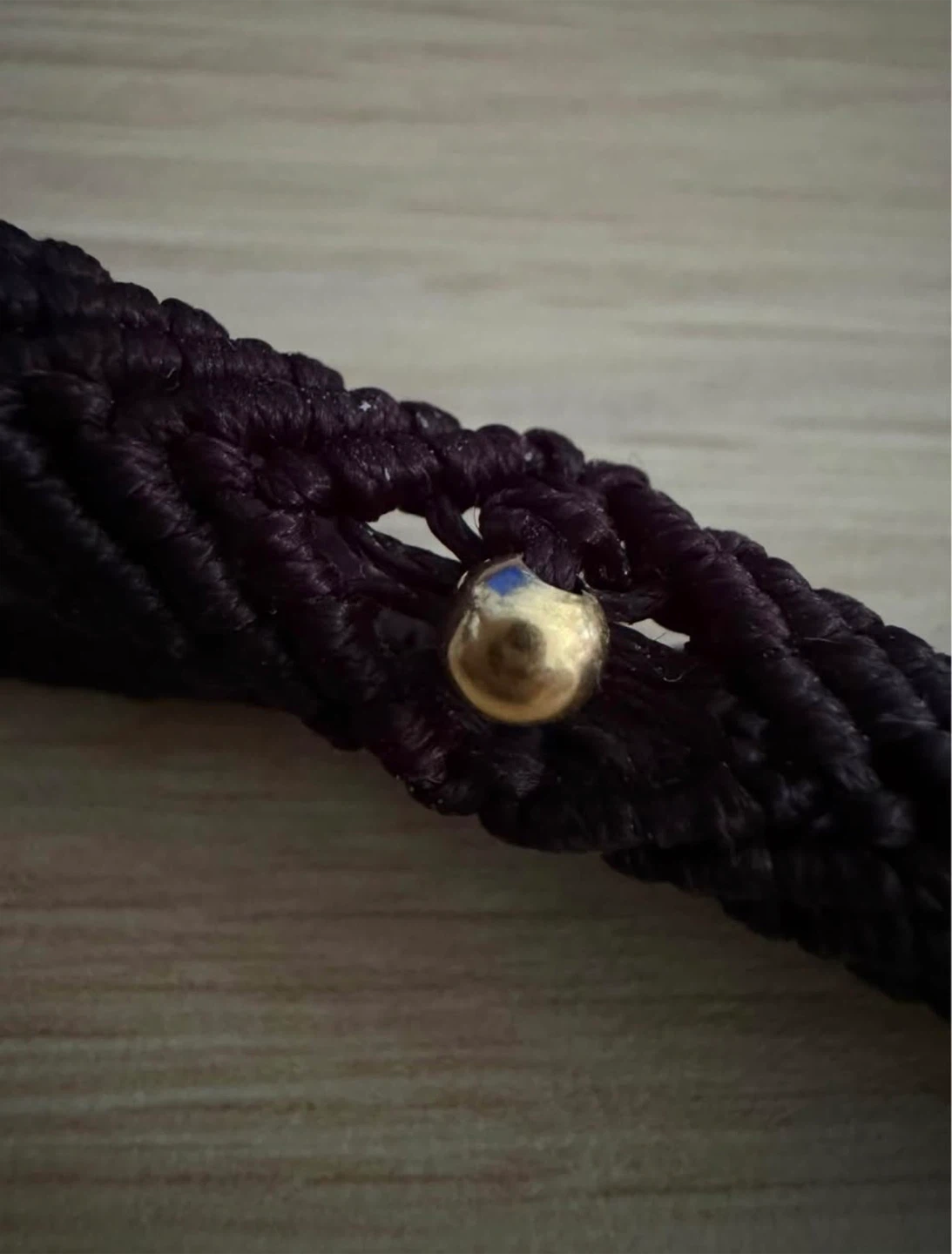Gold pendant bracelet