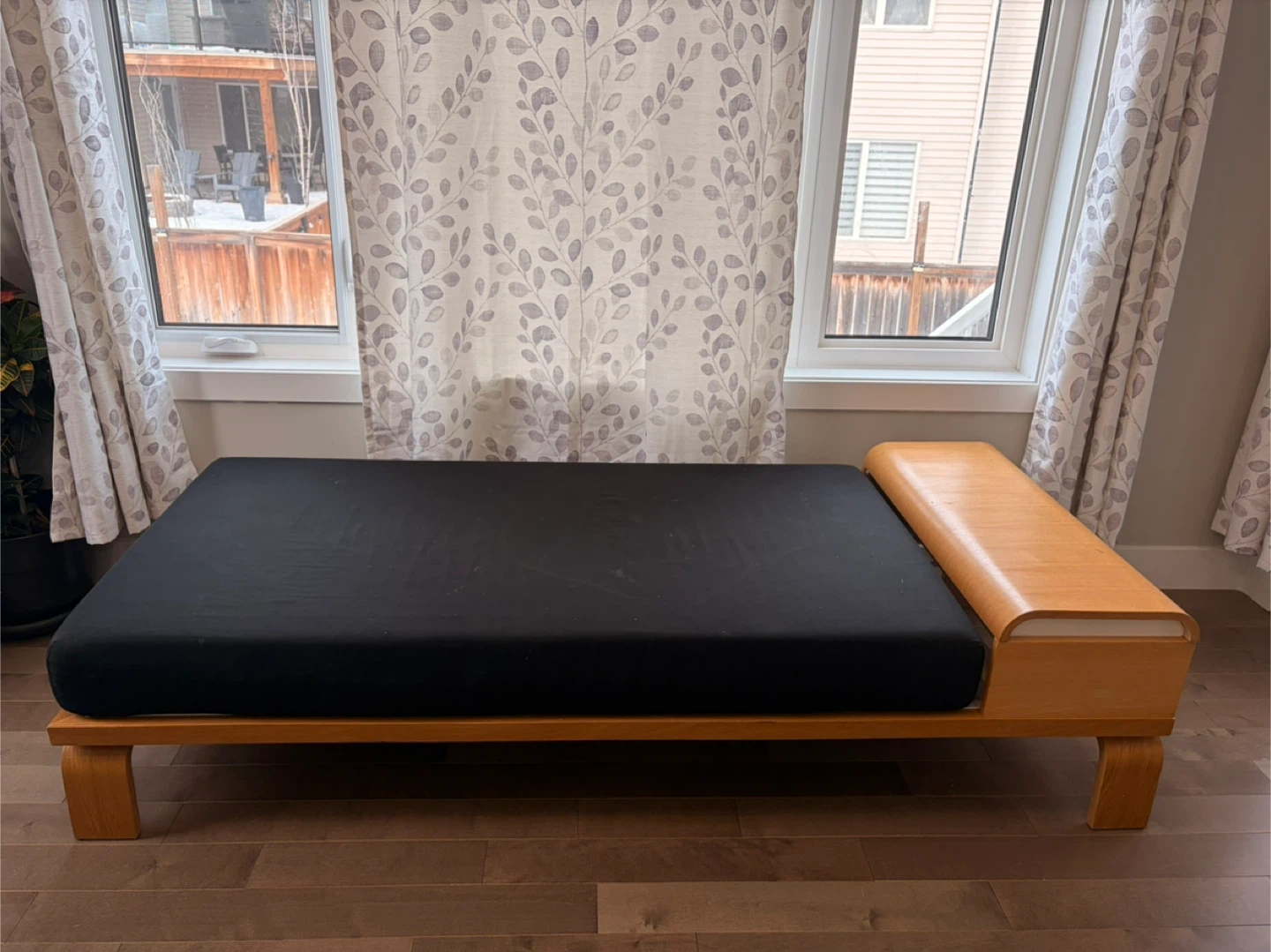IKEA Hemnes Daybed Frame - Light Brown - photo 3