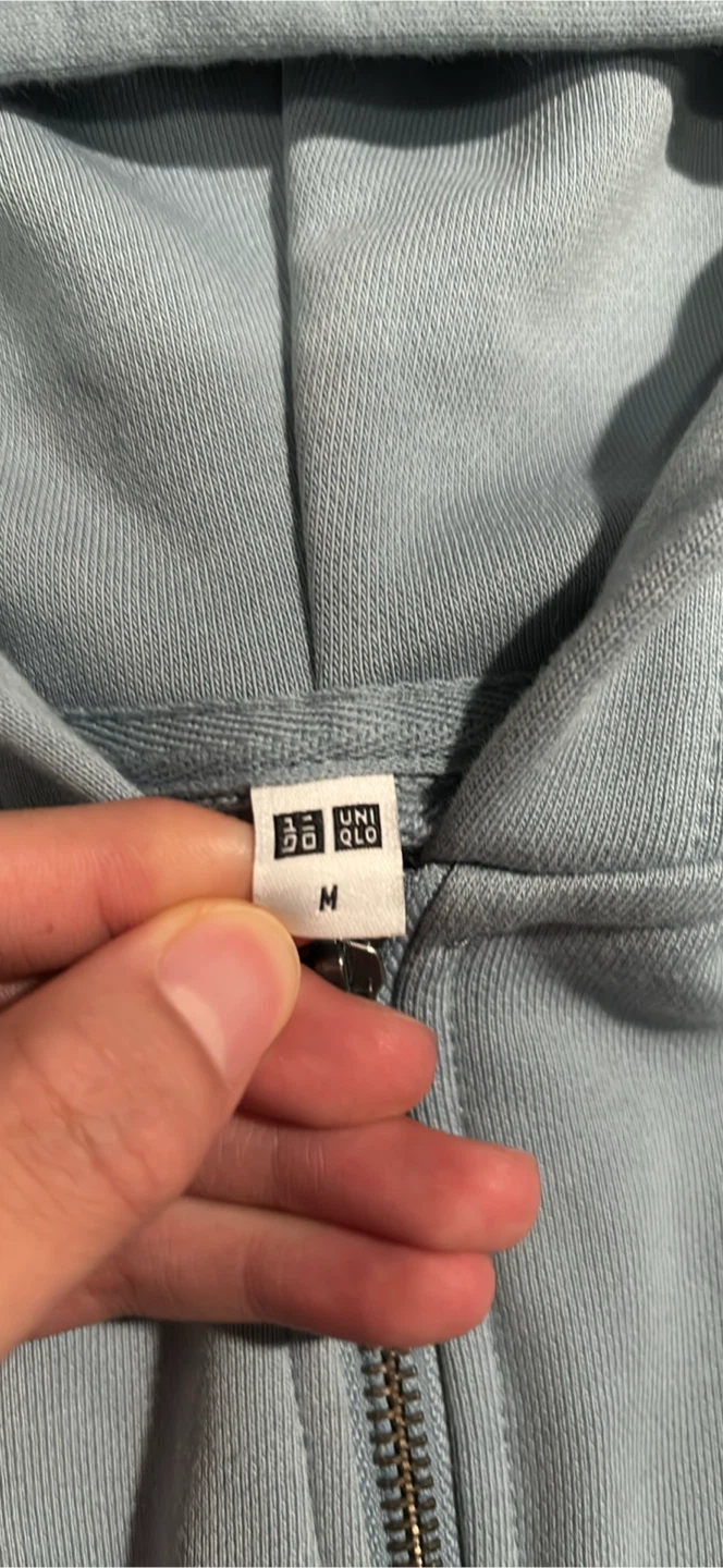 Uniqlo Full-Zip Hoodie - Size M - Light Blue - photo 2