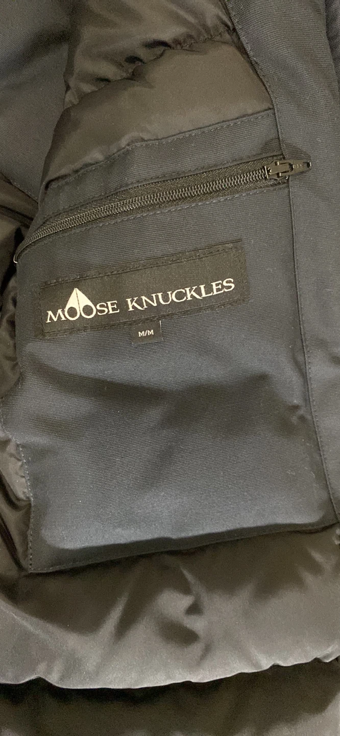 Moose Knuckles Parka - Size M/M - photo 4