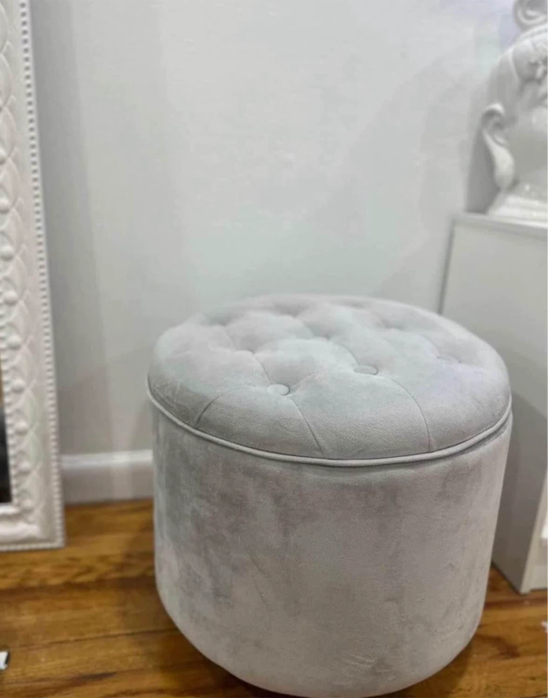 Gray Velvet Round Ottoman Footstool - photo 5