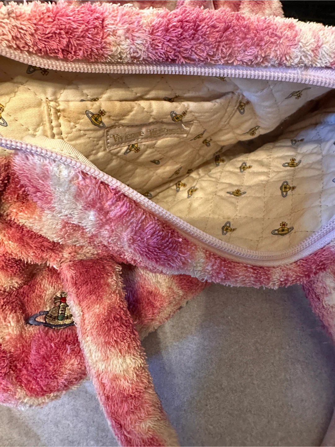 Vivienne Westwood Pink Furry Handbag - photo 4
