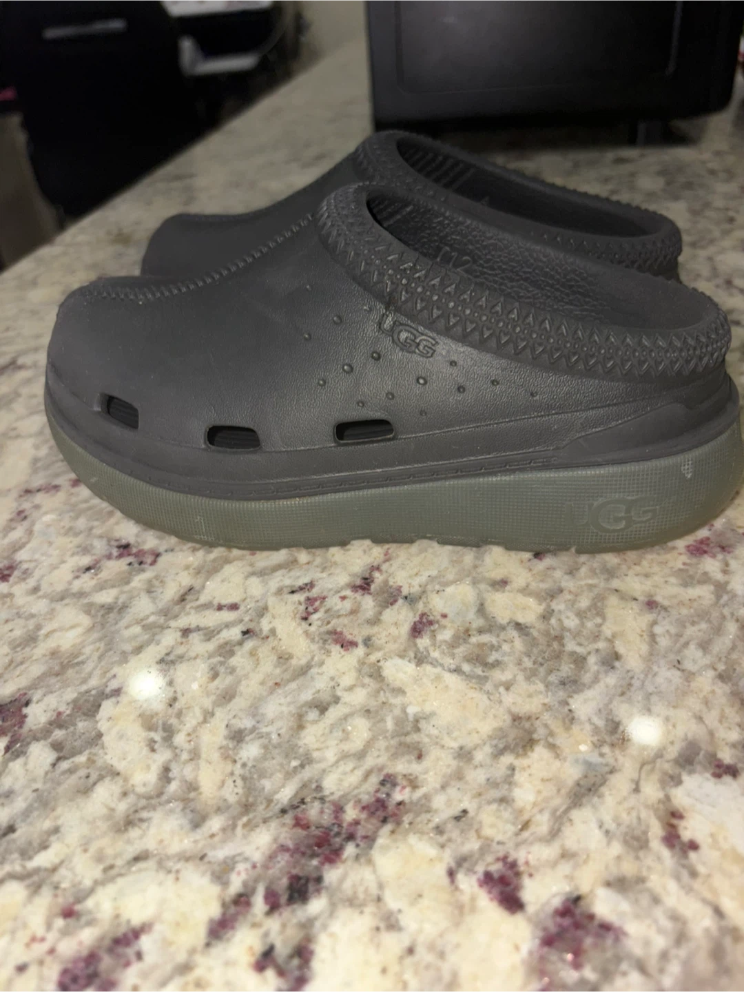 UGG Tasman Clog - Black
