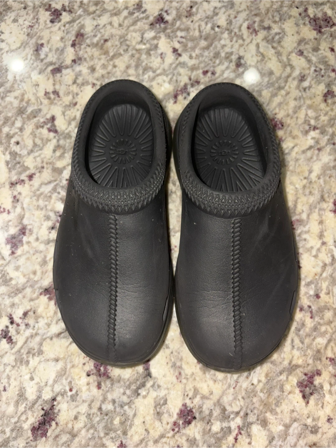 UGG Tasman Clog - Black - photo 3
