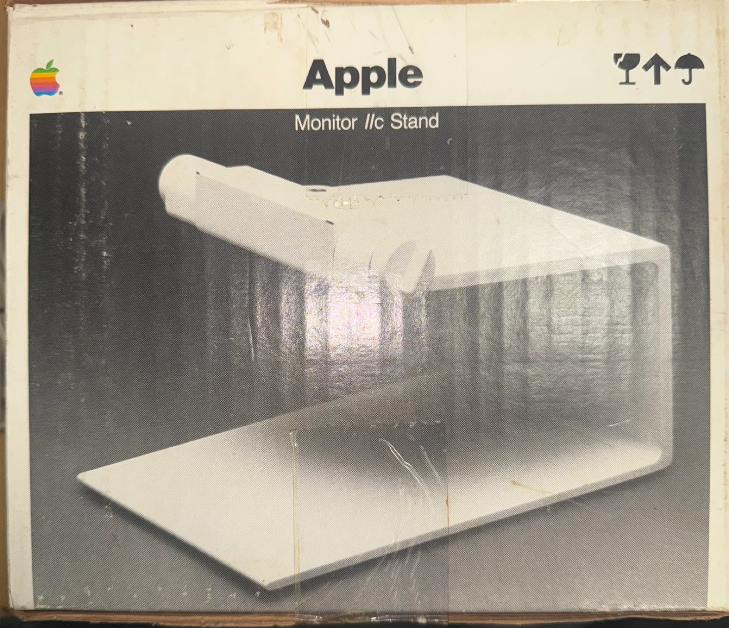 Apple Monitor //c Stand - Model A2M4021 - photo 4