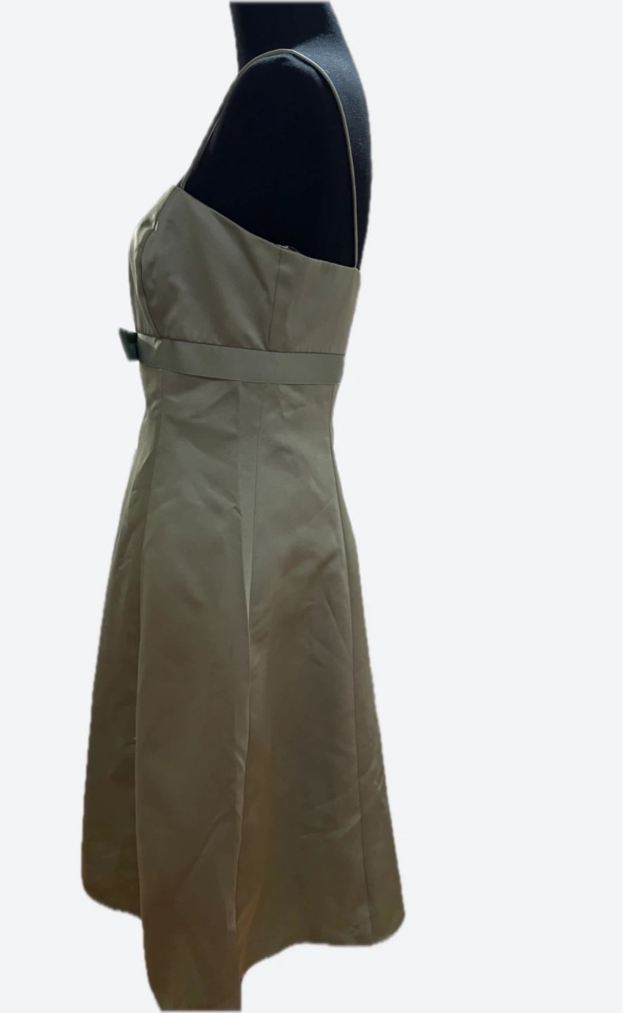 David's Bridal Dress - Size 8, Style 8585 - photo 2
