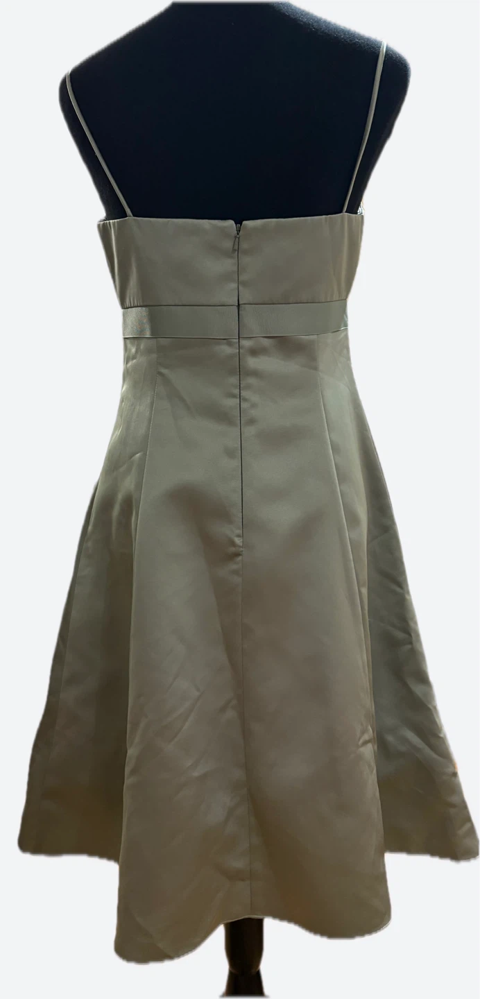 David's Bridal Dress - Size 8, Style 8585 - photo 3