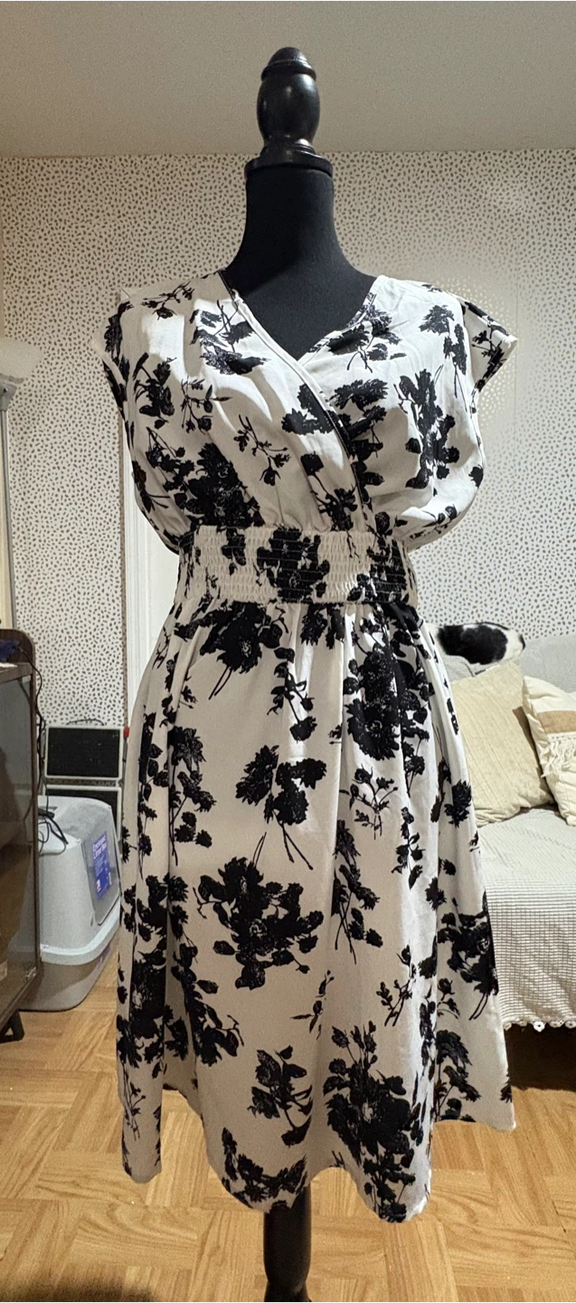 Shein Floral Dress - Size L
