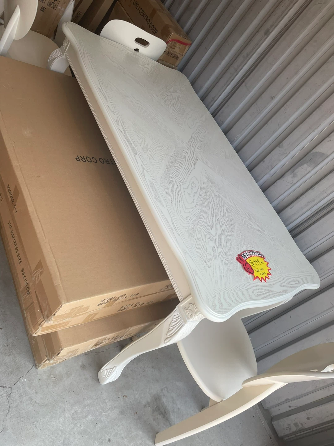 Wooden Dining Table BRAND NEW - photo 5
