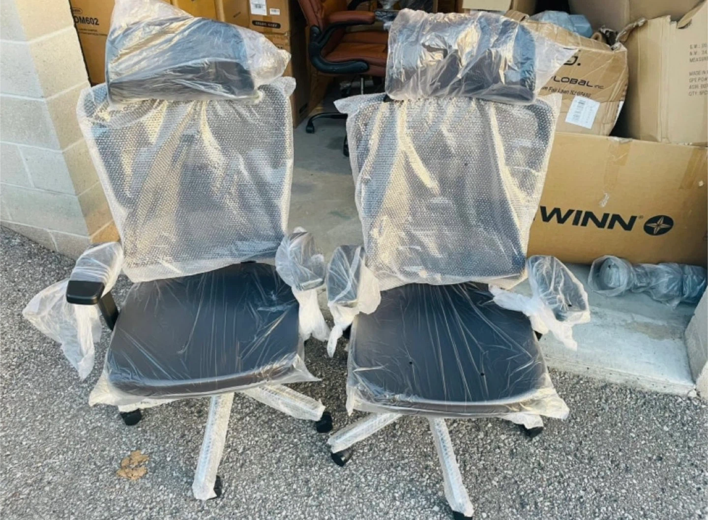 Office Mesh Chair BRAND NEW Assembled - photo 3