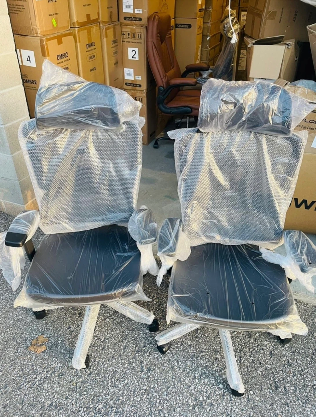 Office Mesh Chair BRAND NEW Assembled - photo 4