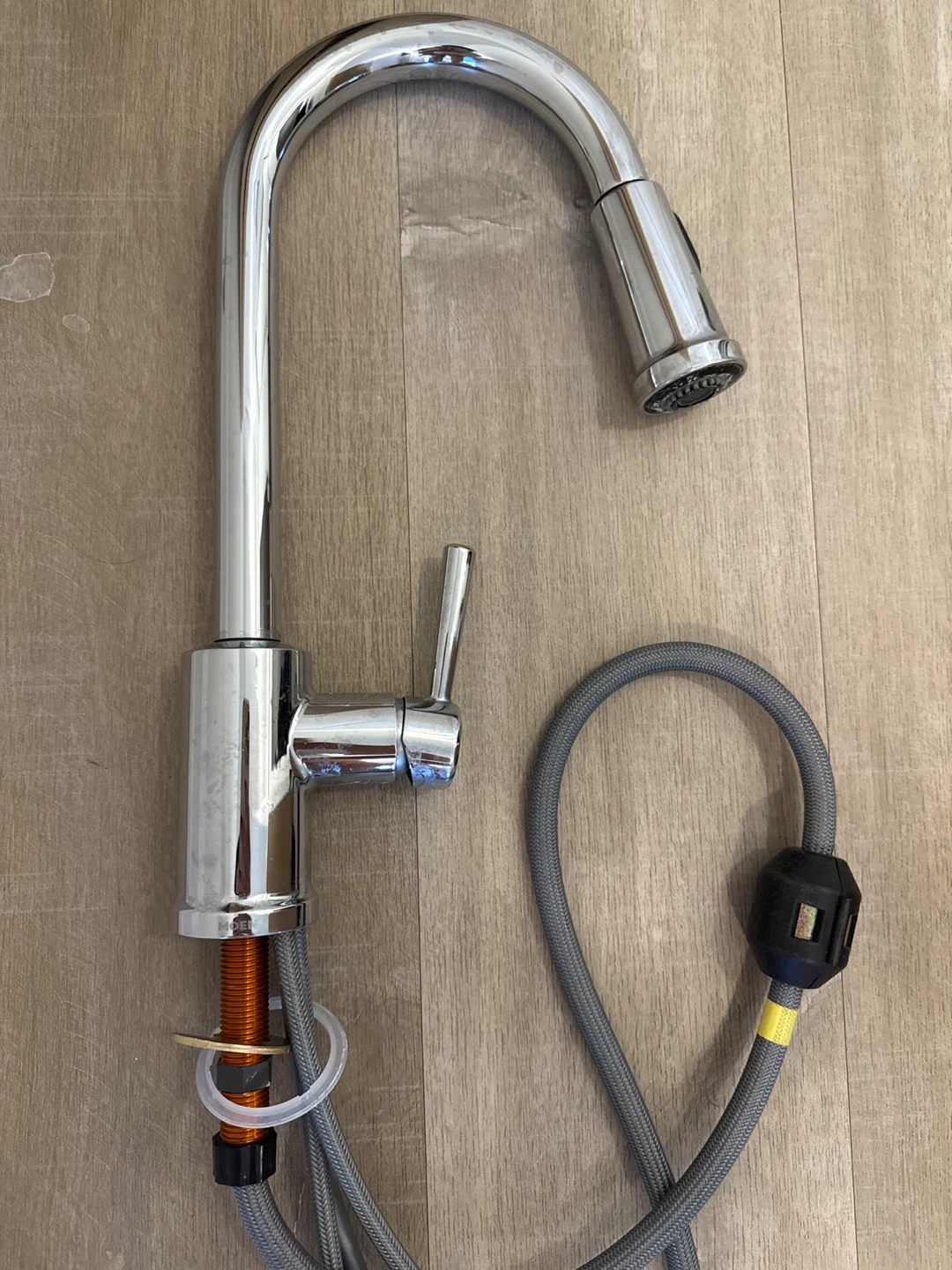 Moen Kitchen Faucet with Pull Down Sprayer - photo 3