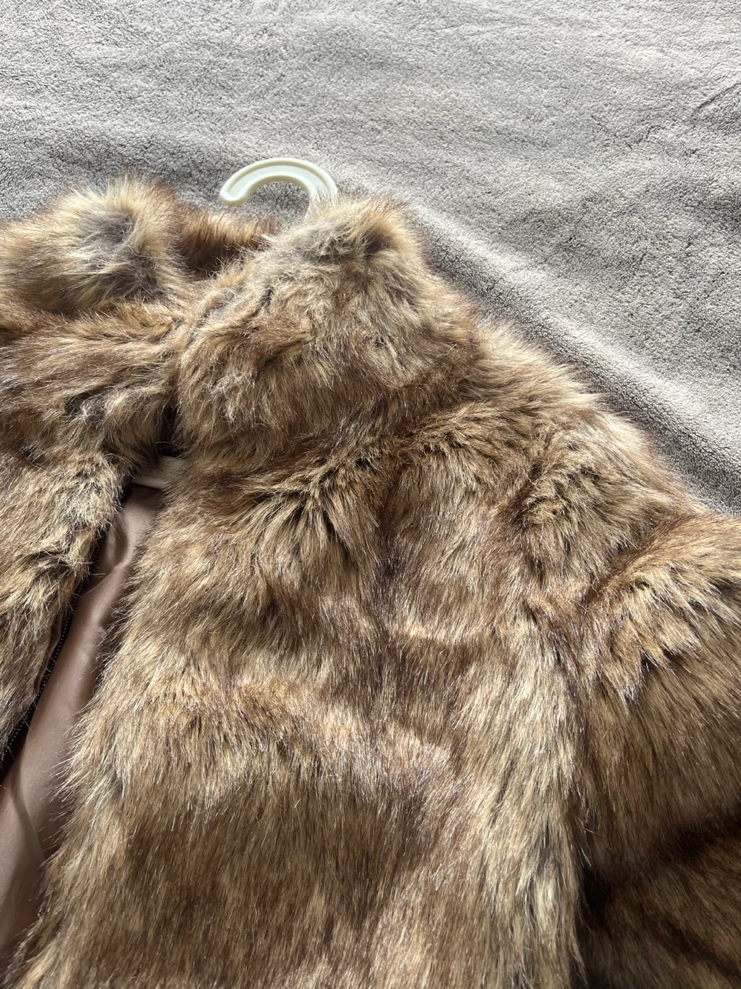 Stradivarius Faux Fur Jacket, Size S - photo 2