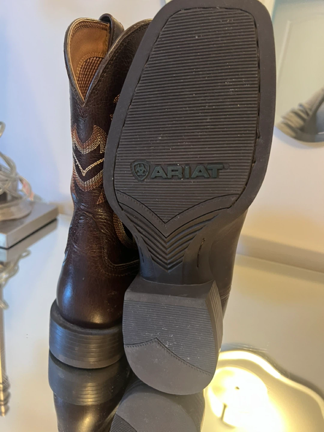 Ariat Men's Cowboy Boots - Size 9.5 - photo 4