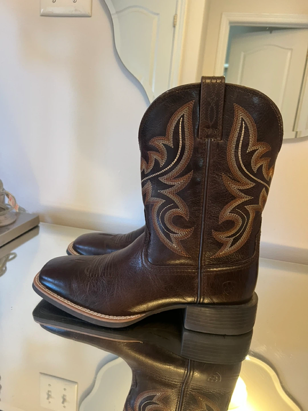 Ariat Men's Cowboy Boots - Size 9.5 - photo 2