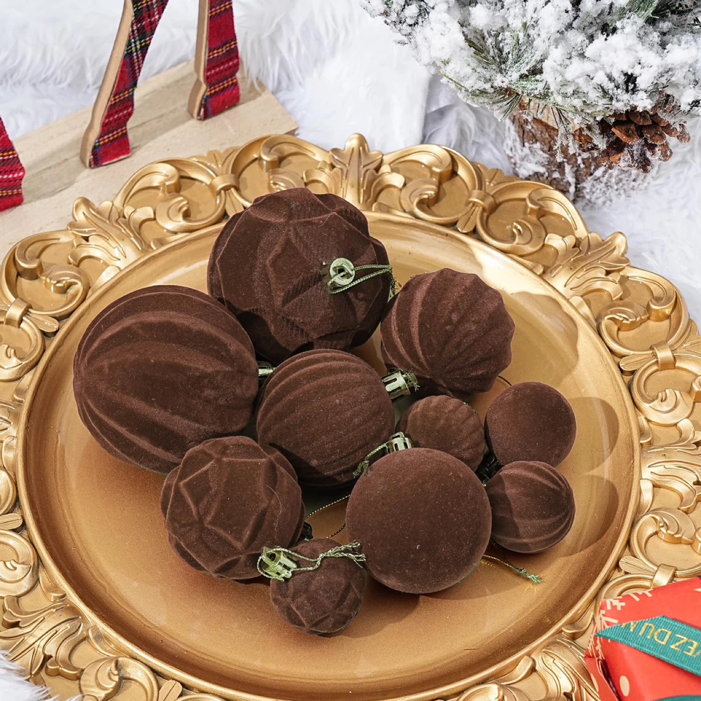 46-Piece Brown Velvet Christmas Ornaments Set