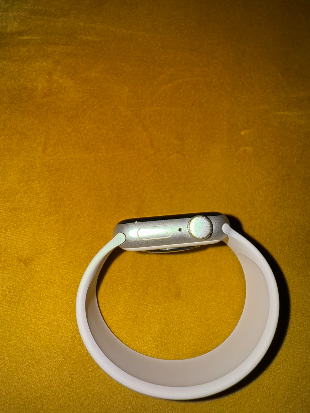 Apple Watch SE 2nd Gen (GPS Only) 40mm with 100% Battery Health - photo 2