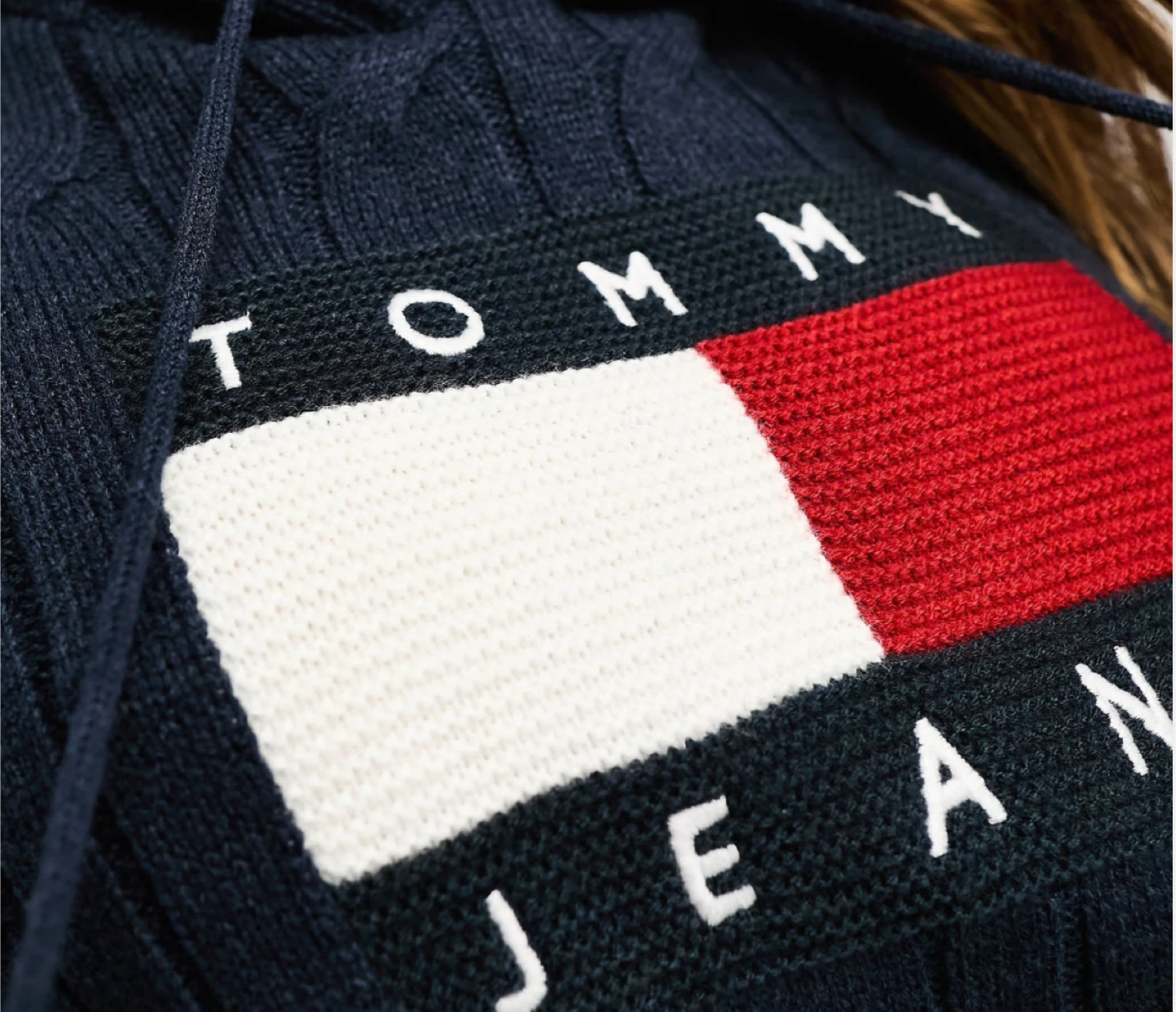 Tommy Jeans Centre Flag Logo Cable Knit- Hoodie - photo 3