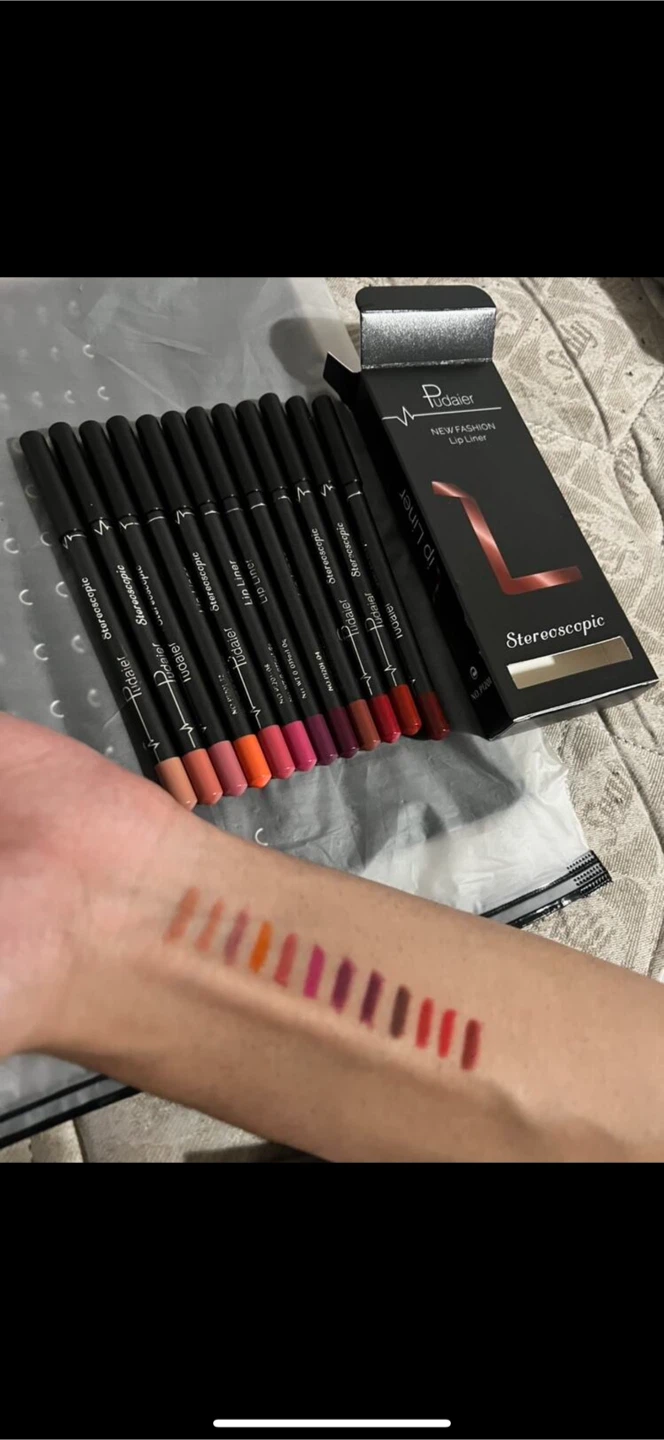 Pudaier Stereoscopic Lip Liner Set - photo 2