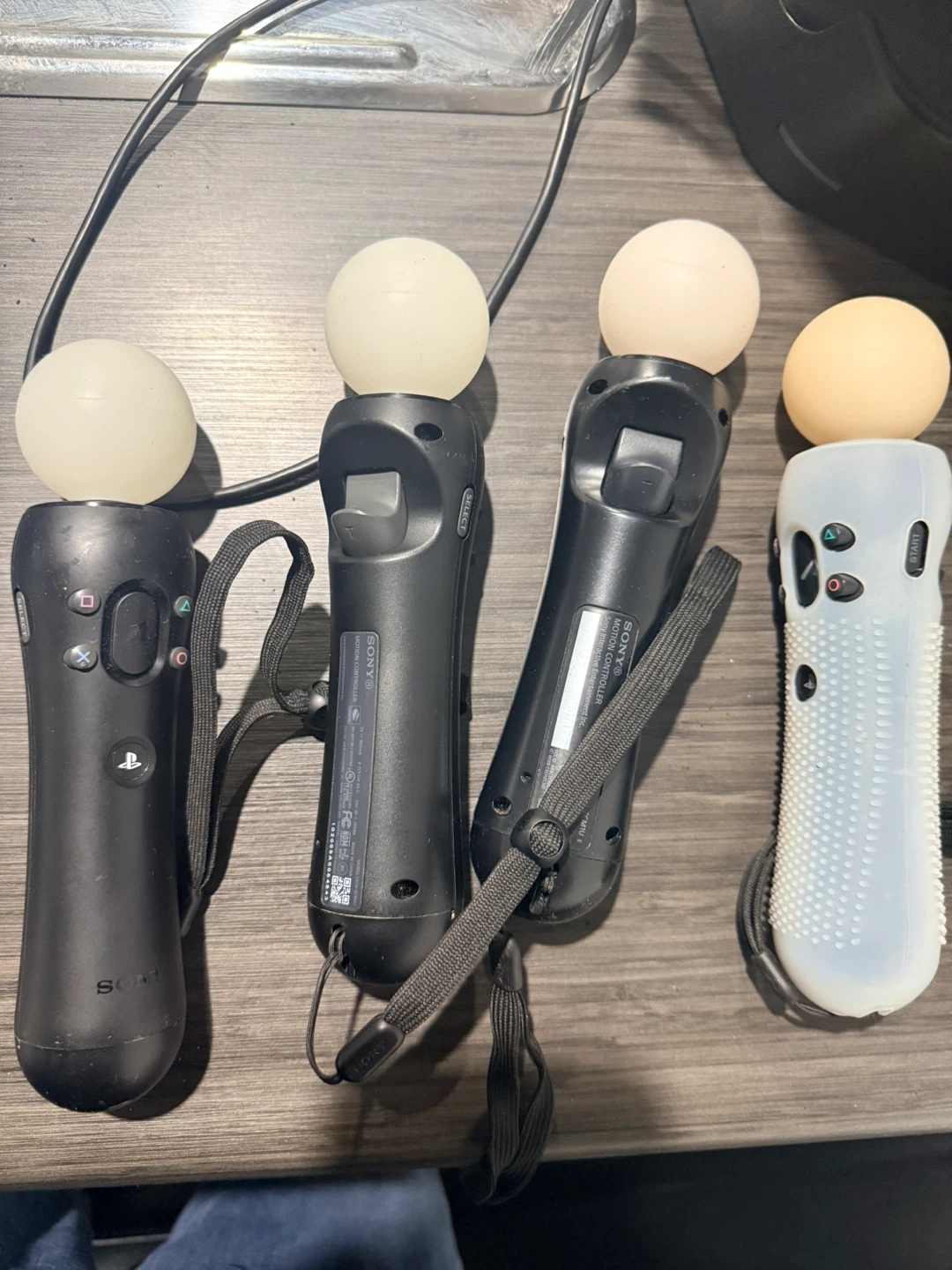 Sony PlayStation VR Headset with Move Controllers - photo 5