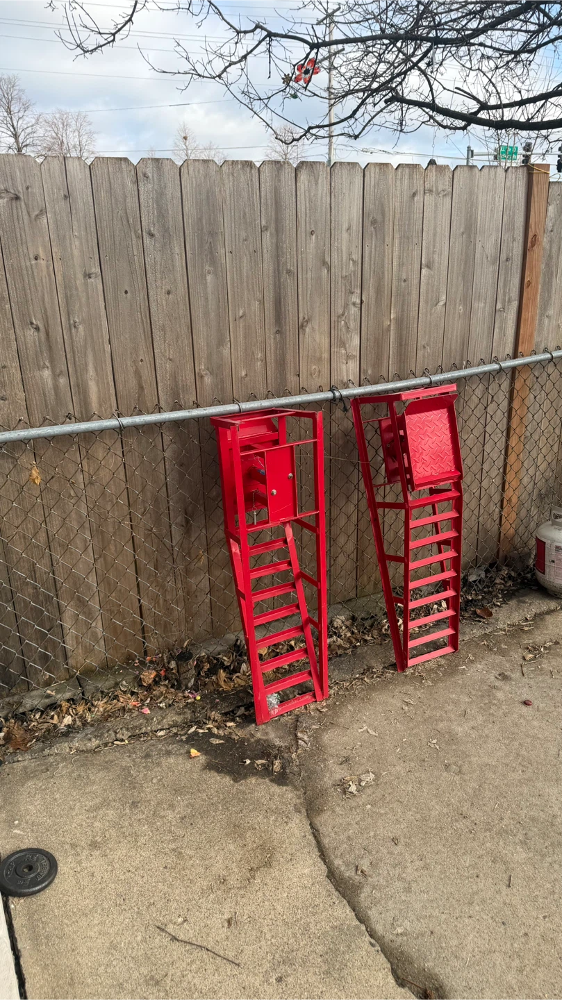 Red Car Ramps - Pair - photo 2