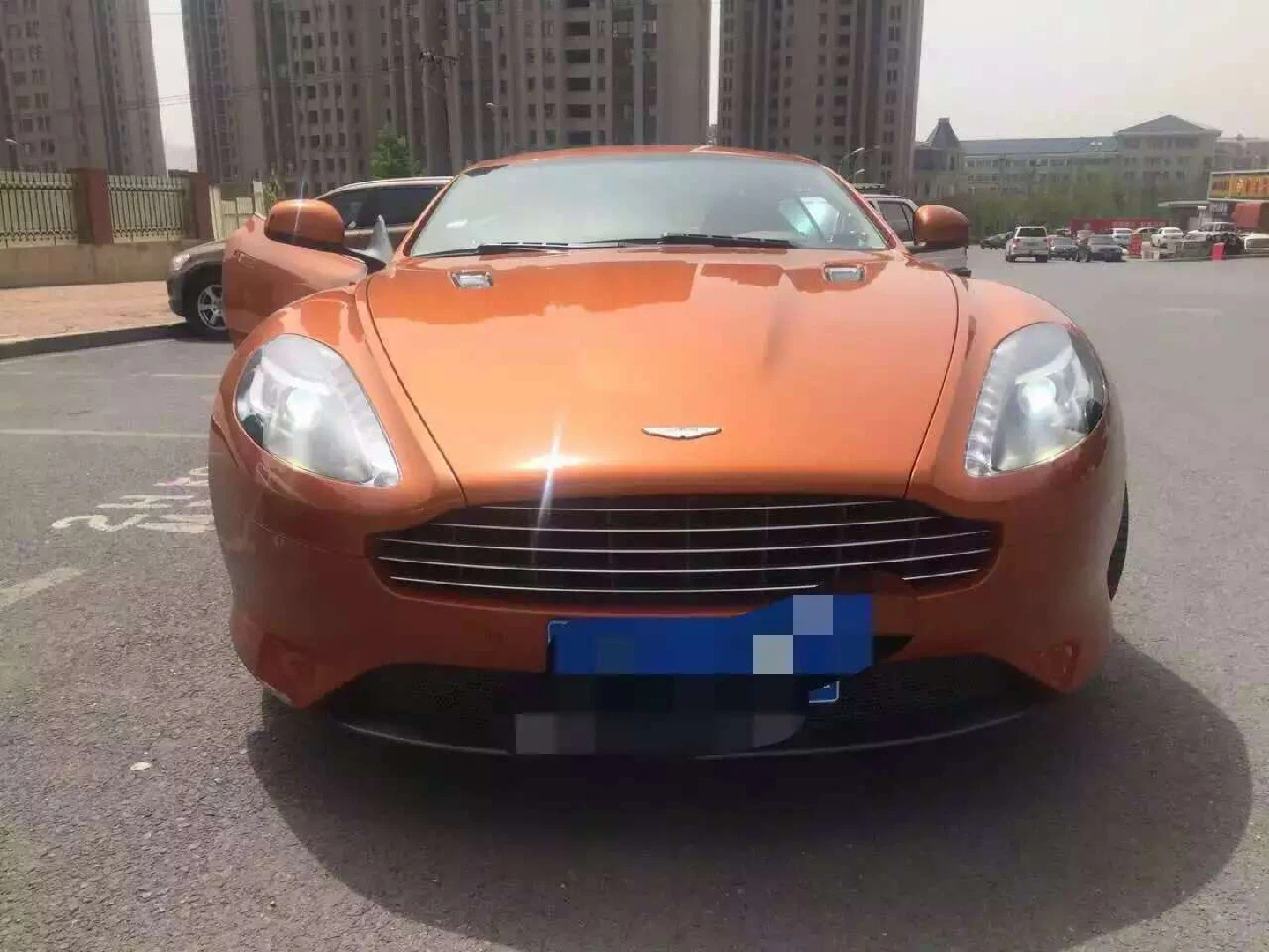 Aston Martin DB9 Car Seats