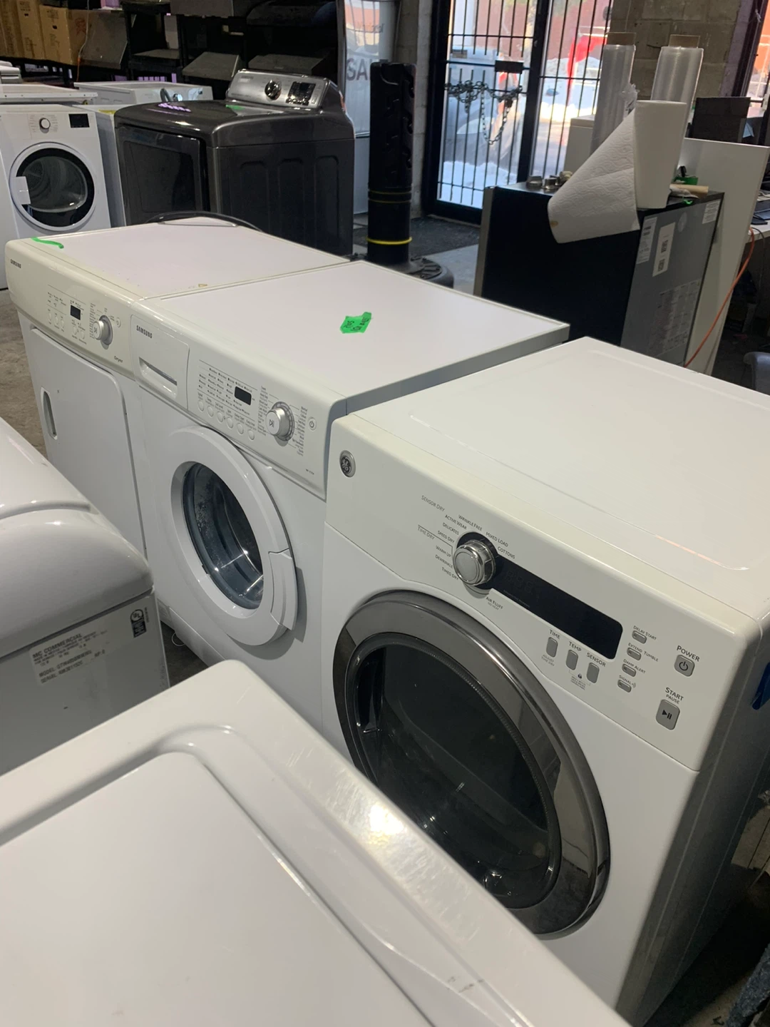 Whrilpool/GE/Samsung Washer and Dryer Set only 575/- - photo 2