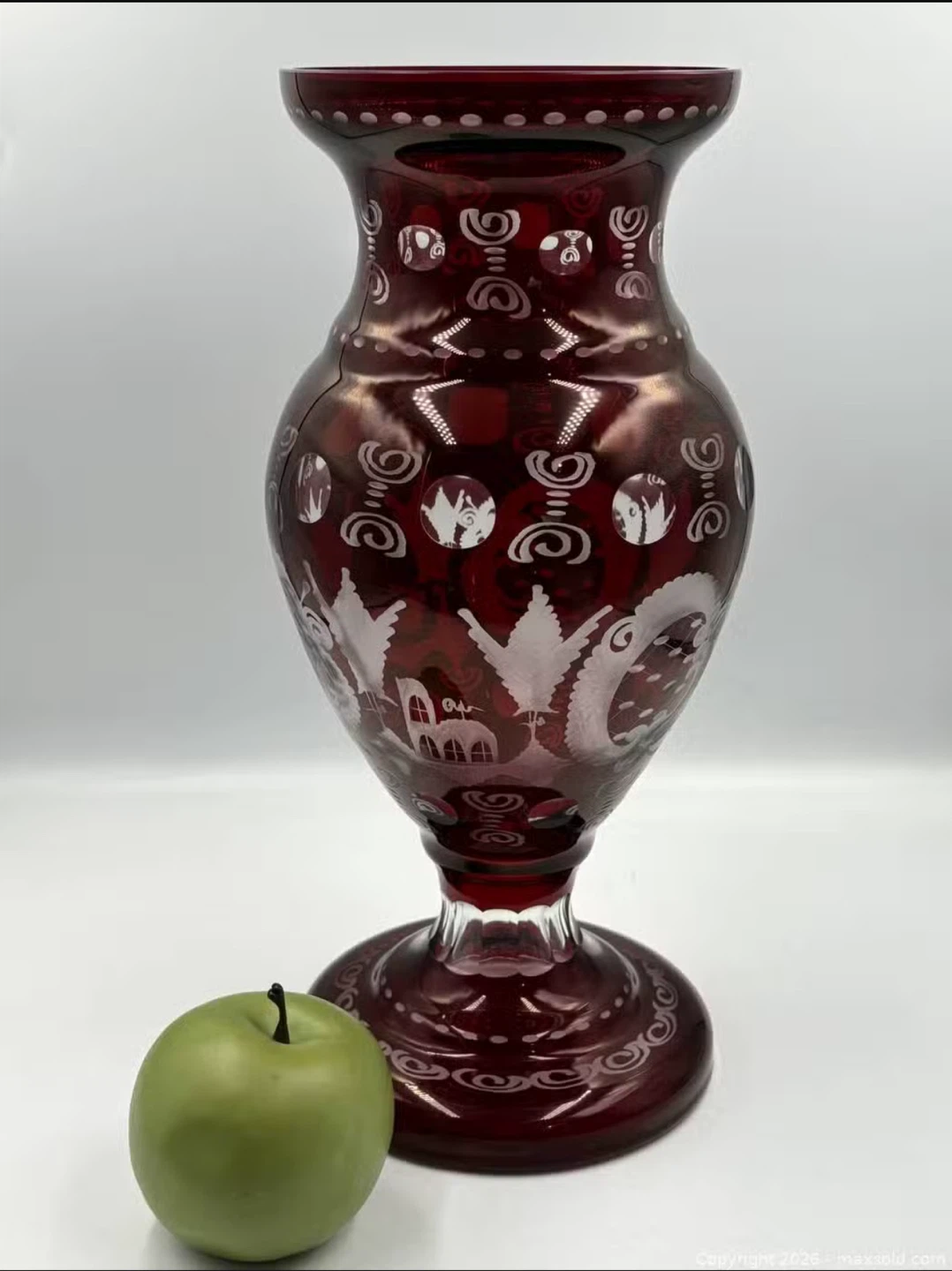 Red Bohemian Cut Glass Vase - photo 2