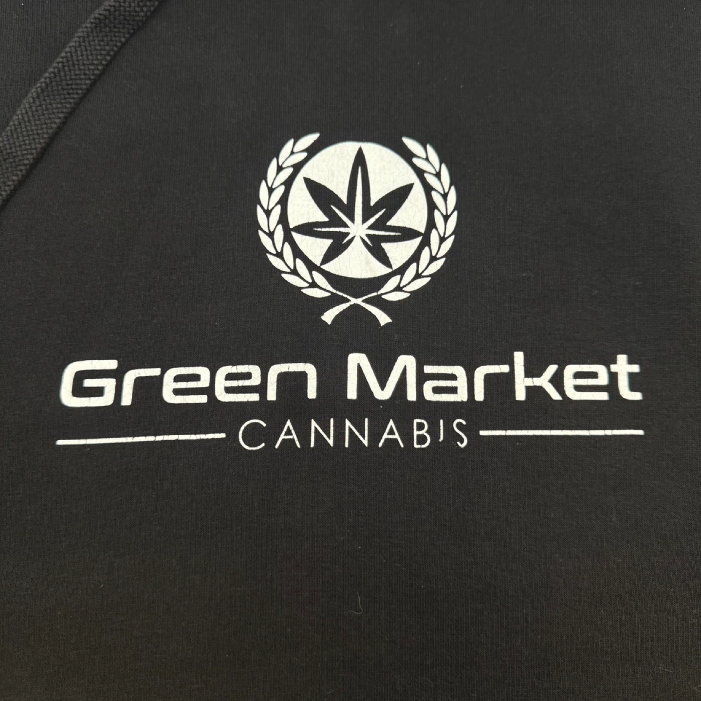Green Market Cannabis Black Hoodie Men’s Size L Graphic Print - photo 5