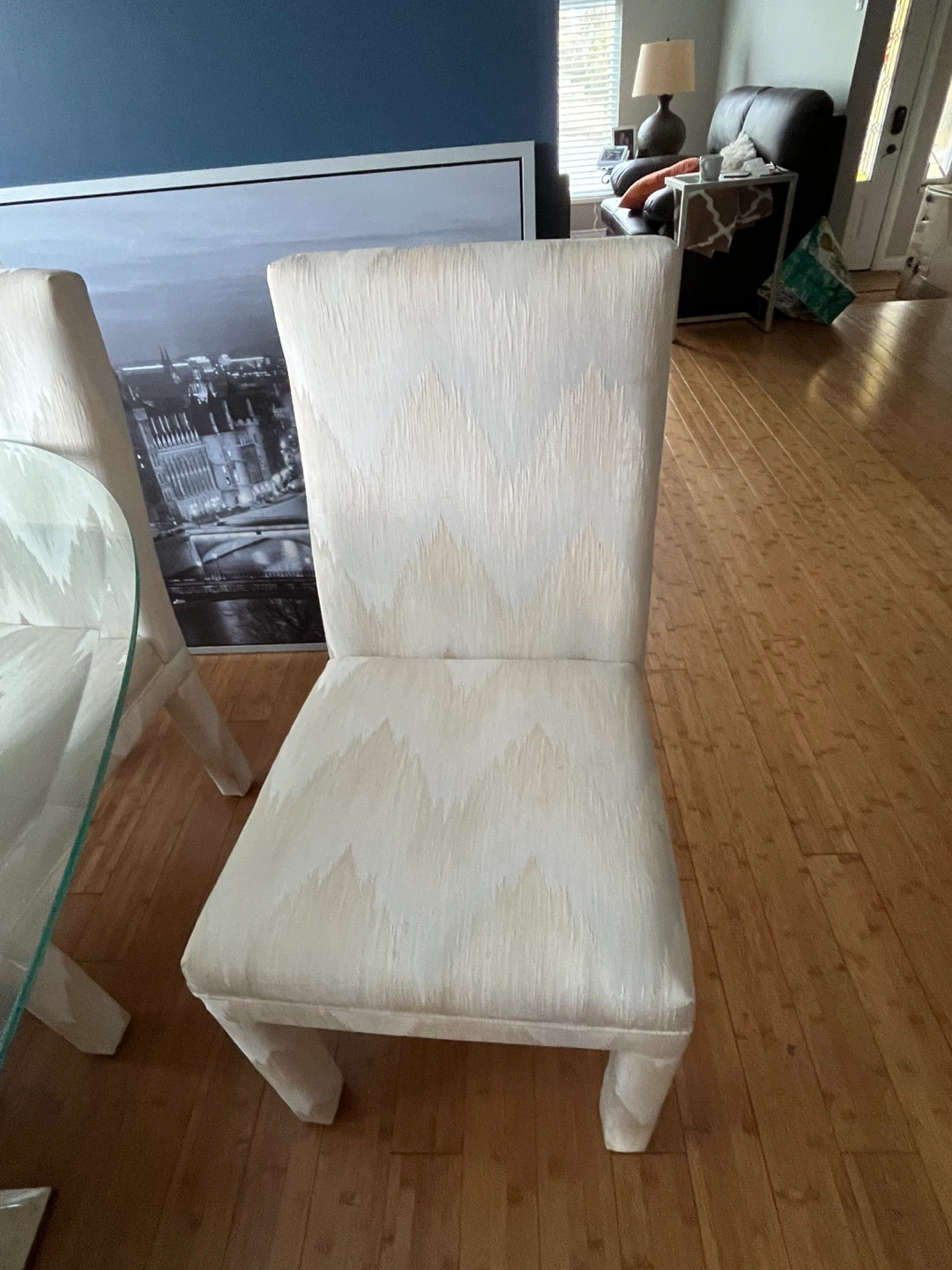 Beveled Glass Top Dining Table with 6 Chairs - photo 4