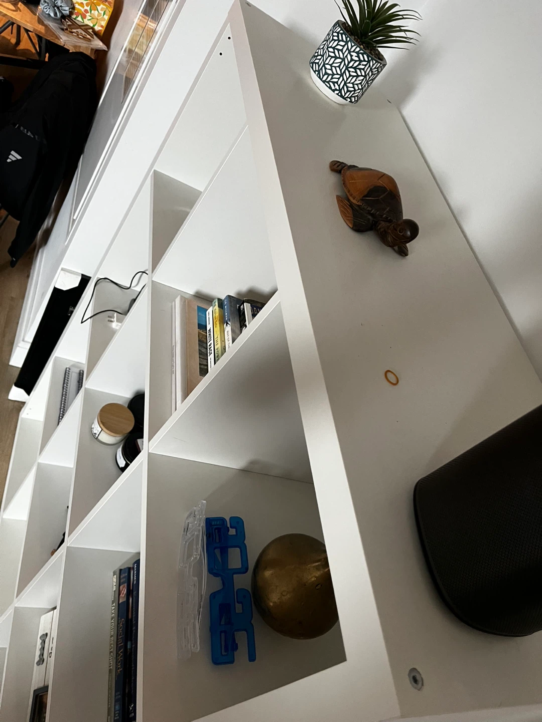 White Shelving Unit - photo 3