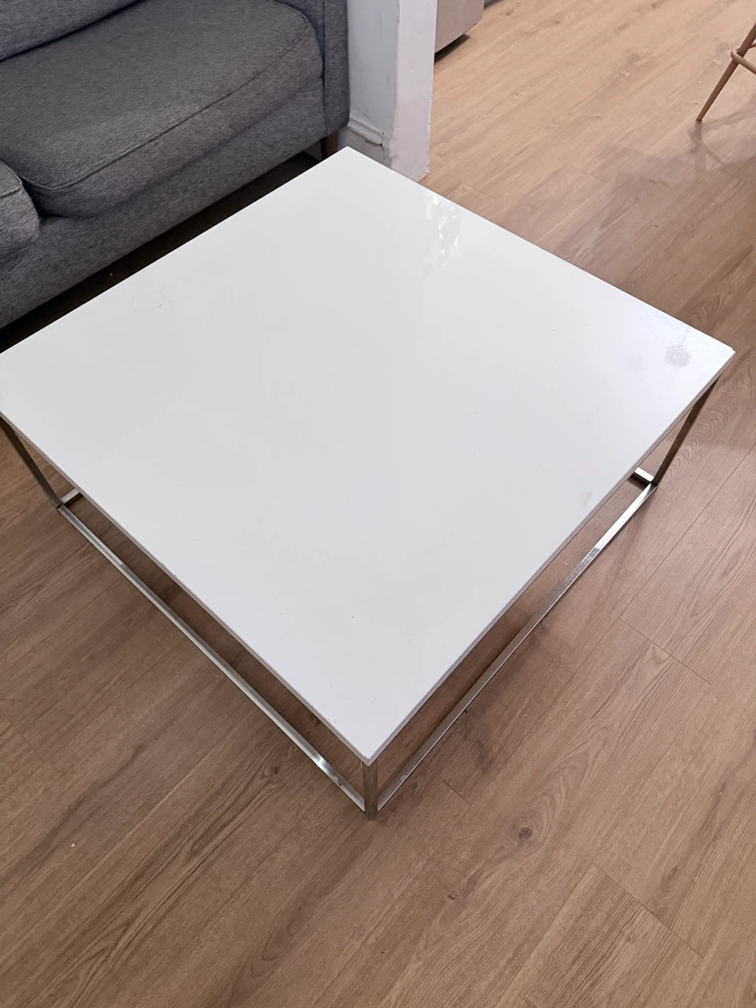 White Modern Coffee Table Square shaped 35 x 35in - photo 2