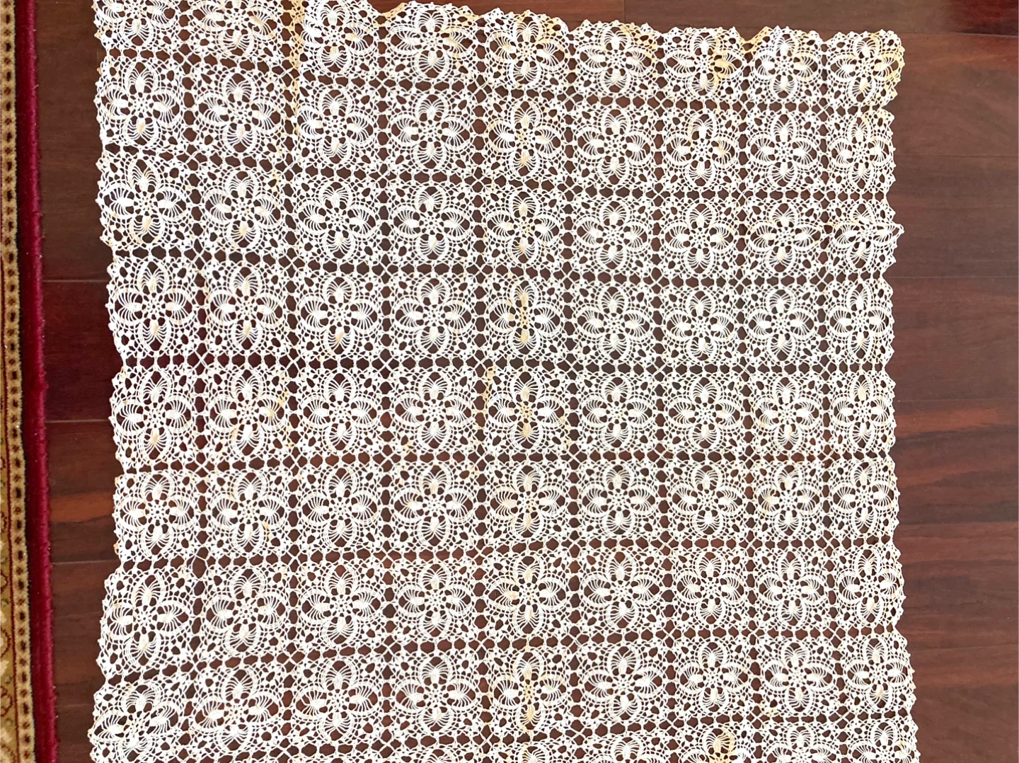 Handmade Crochet Lace Tablecloth 33”x33” - photo 2