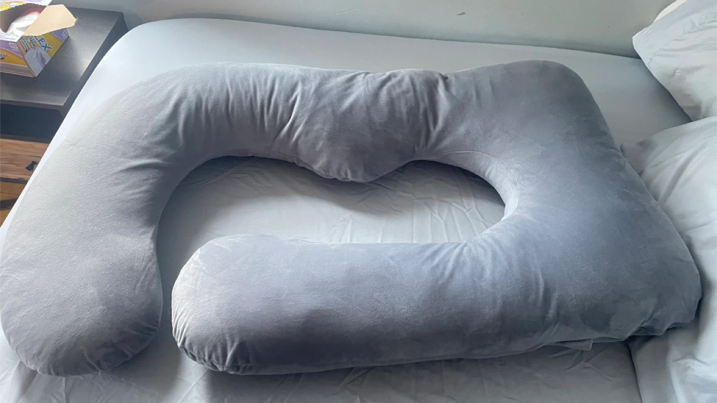 Gray Full Body Pregnancy Pillow