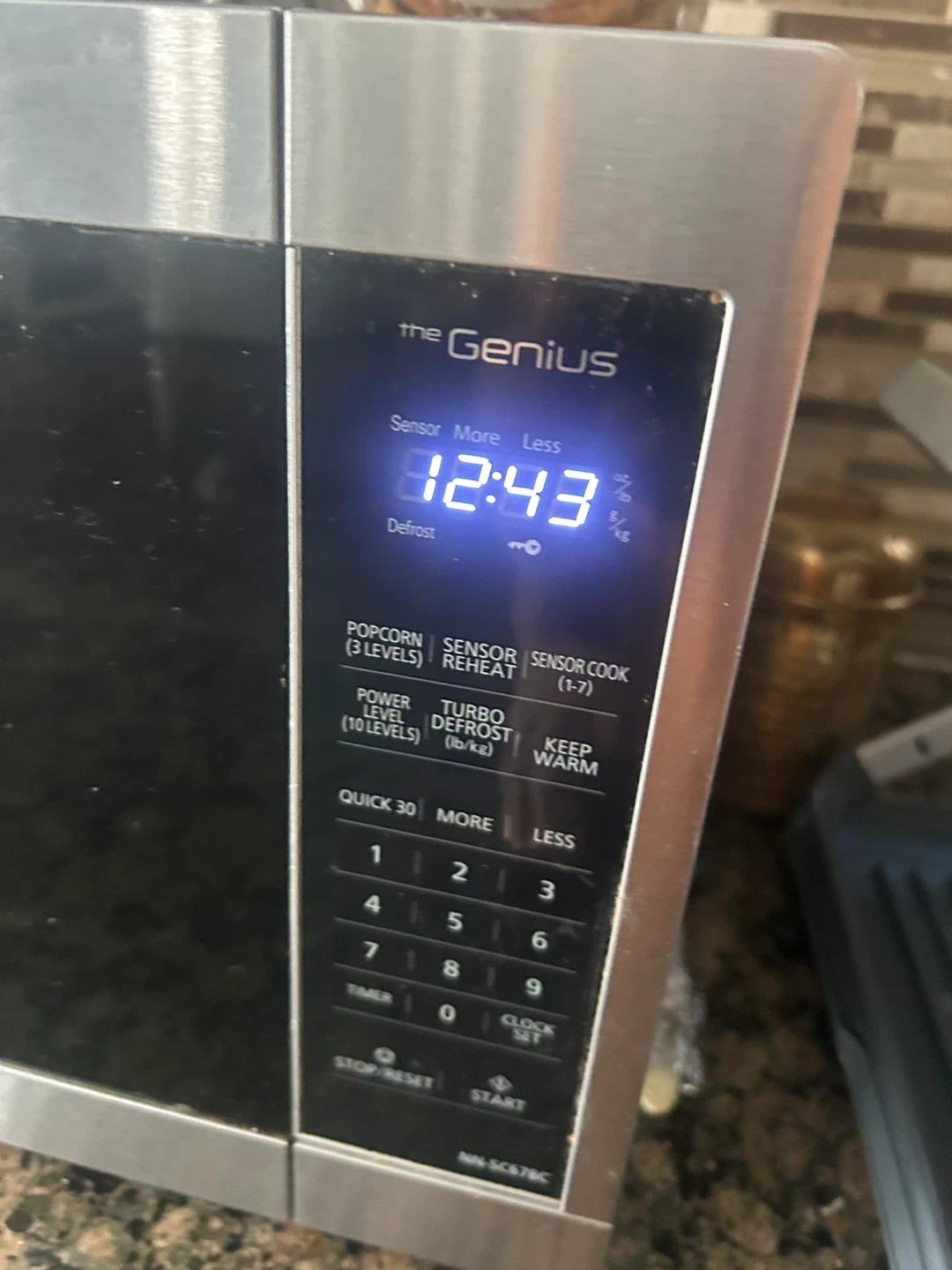 Panasonic The Genius Microwave - photo 5