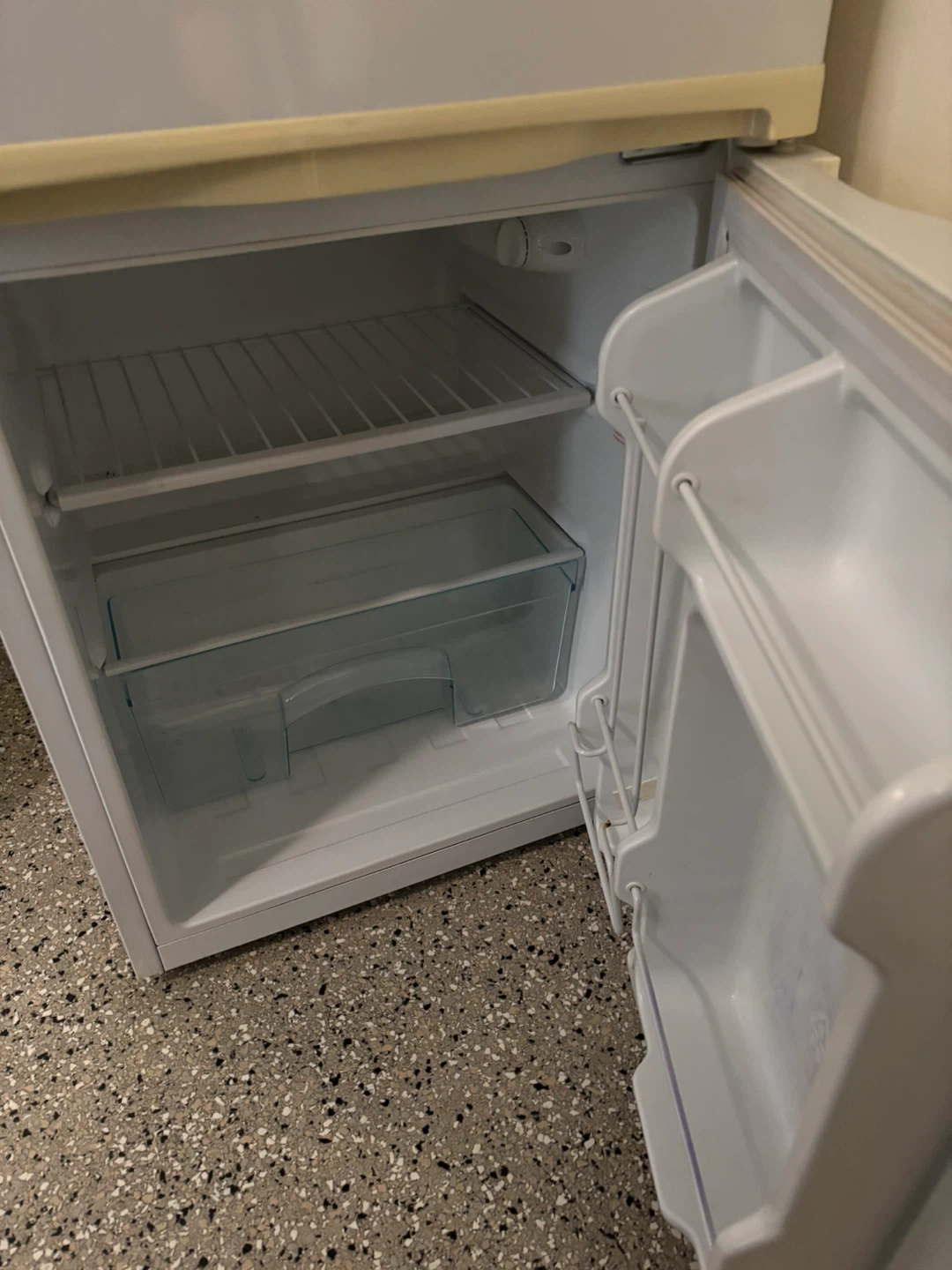 Danby Designer Refrigerator/Freezer - photo 2