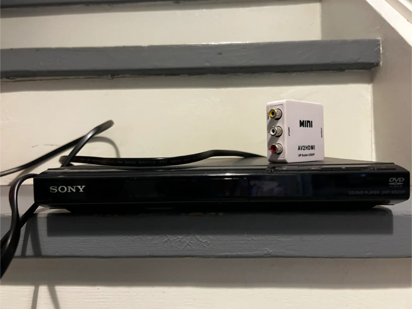 Sony DVD Player DVP-SR210P - photo 3