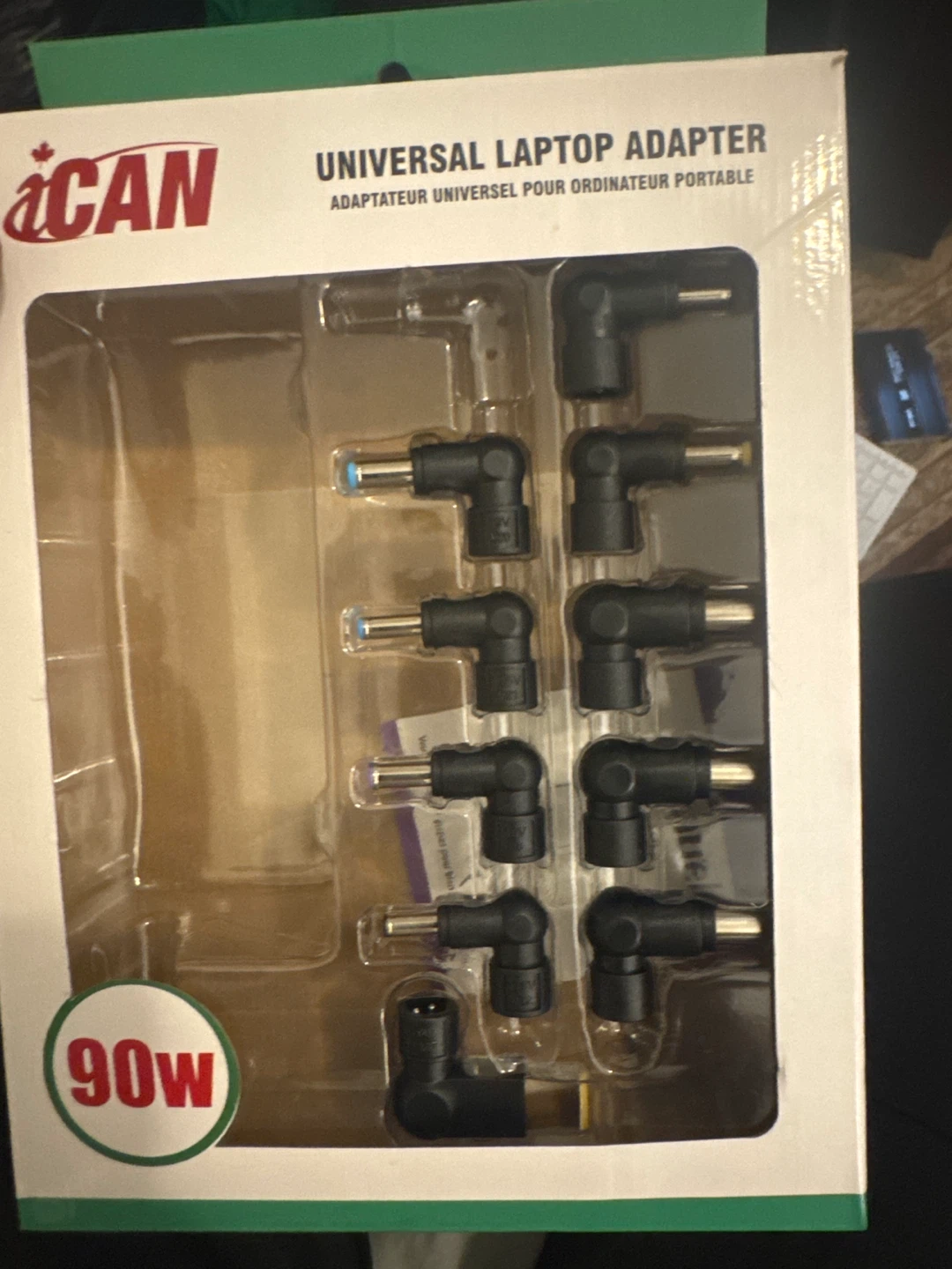 iCAN 90W Universal Laptop Adapter