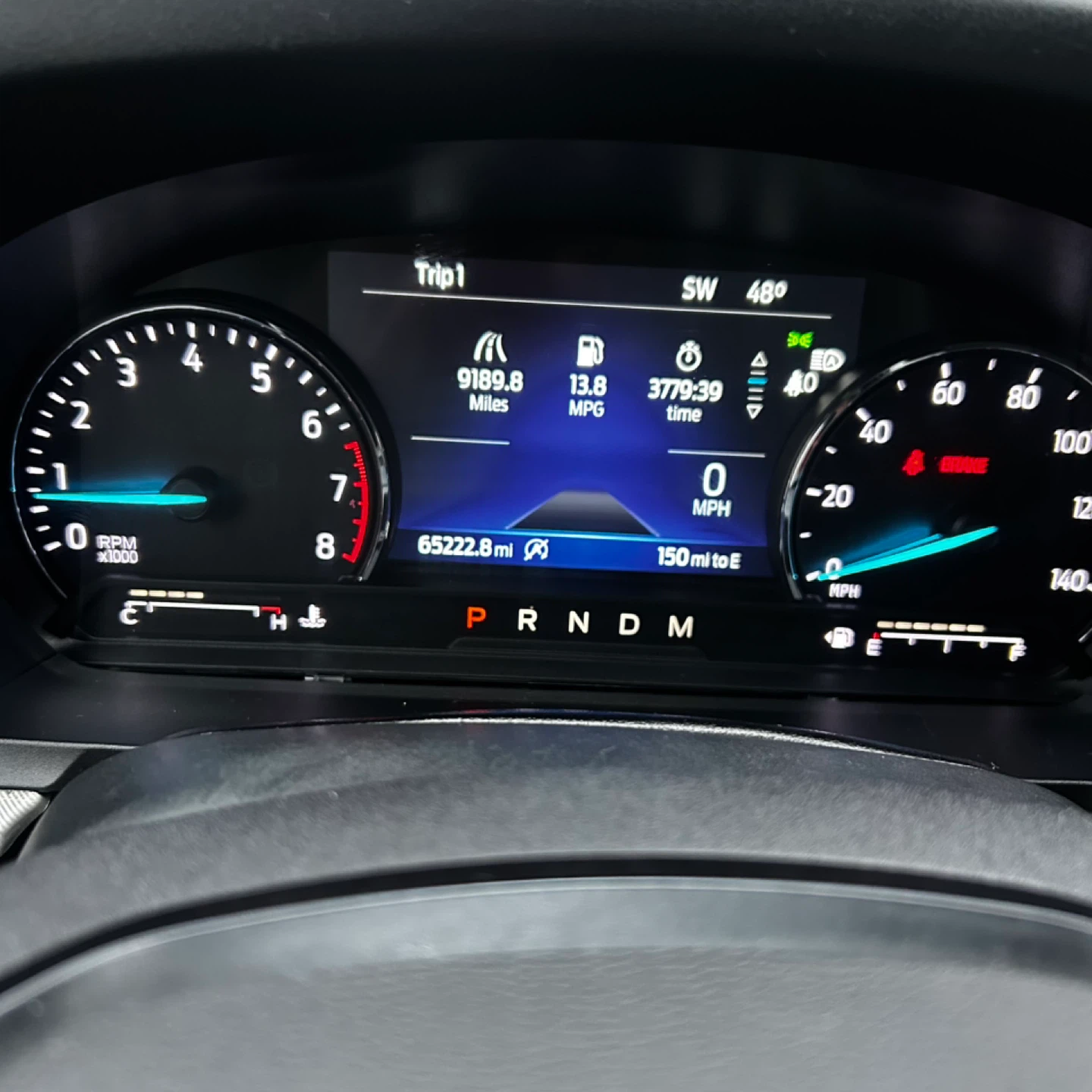 Ford Explorer SUV - White - photo 4