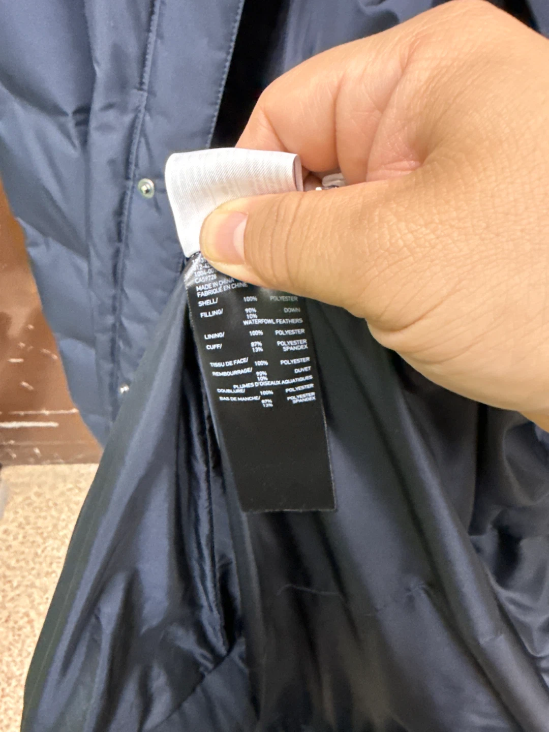 Uniqlo Down Coat - Size M - photo 3