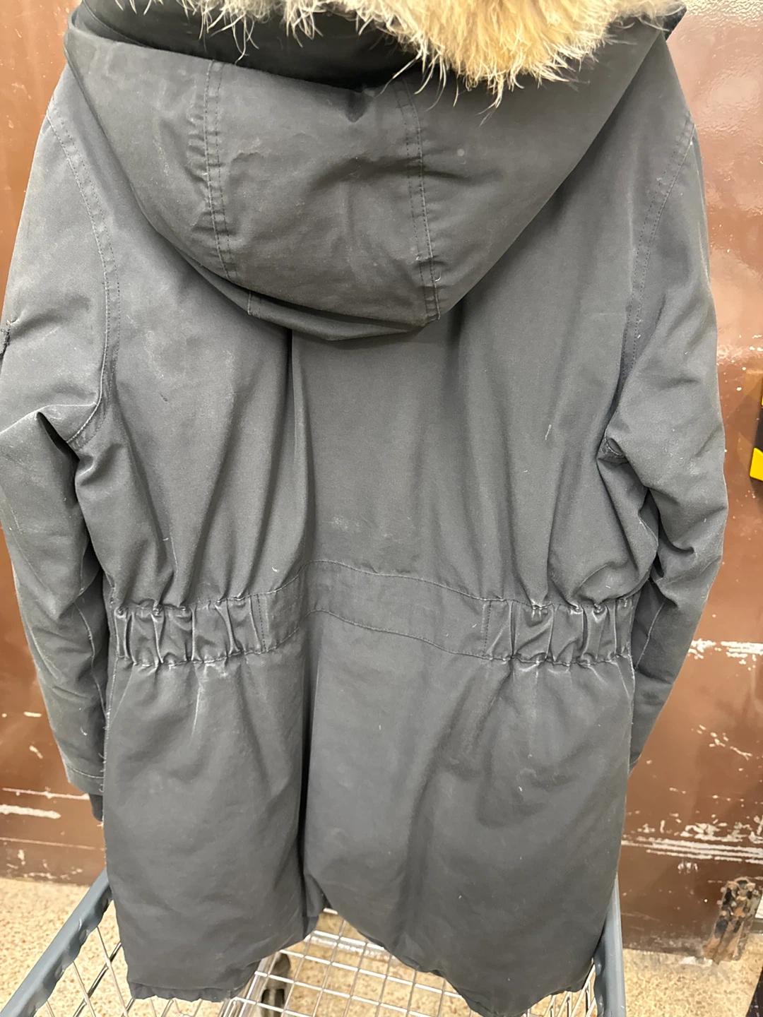 Canada Goose Parka - Size L - photo 3
